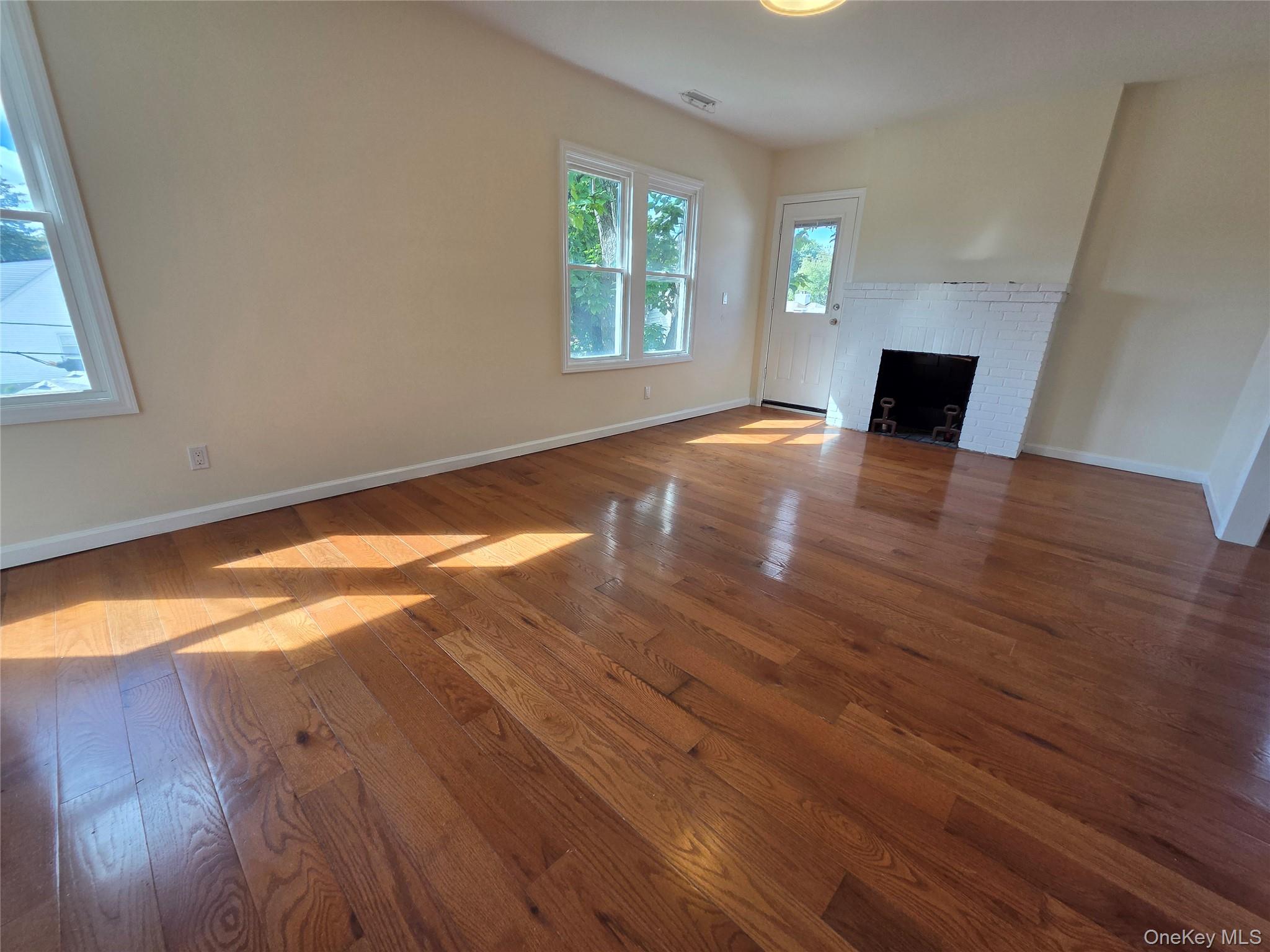 56 Riverdale Avenue, Unit 2 photo 2