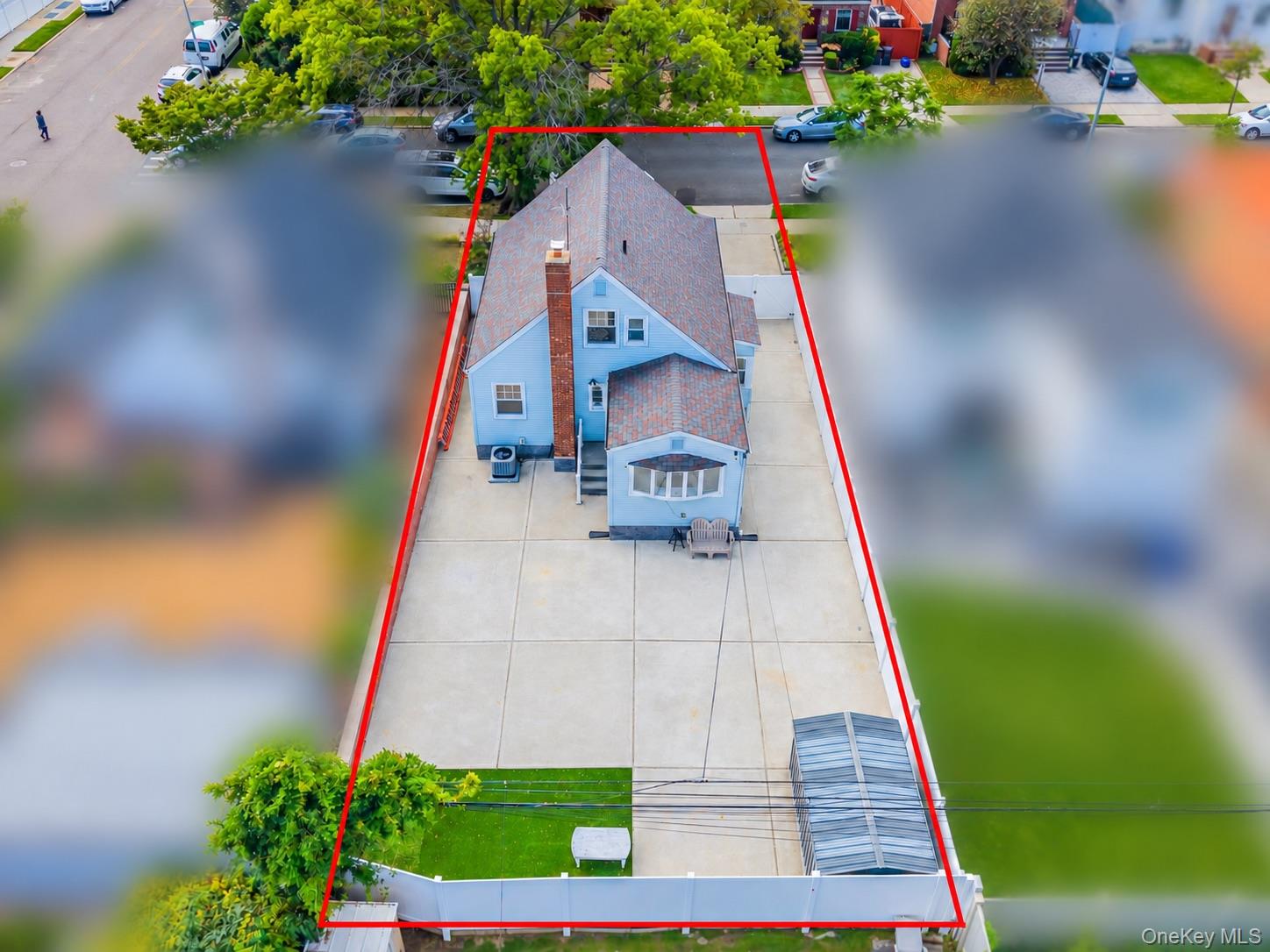 16363 20th Avenue – For Sale
