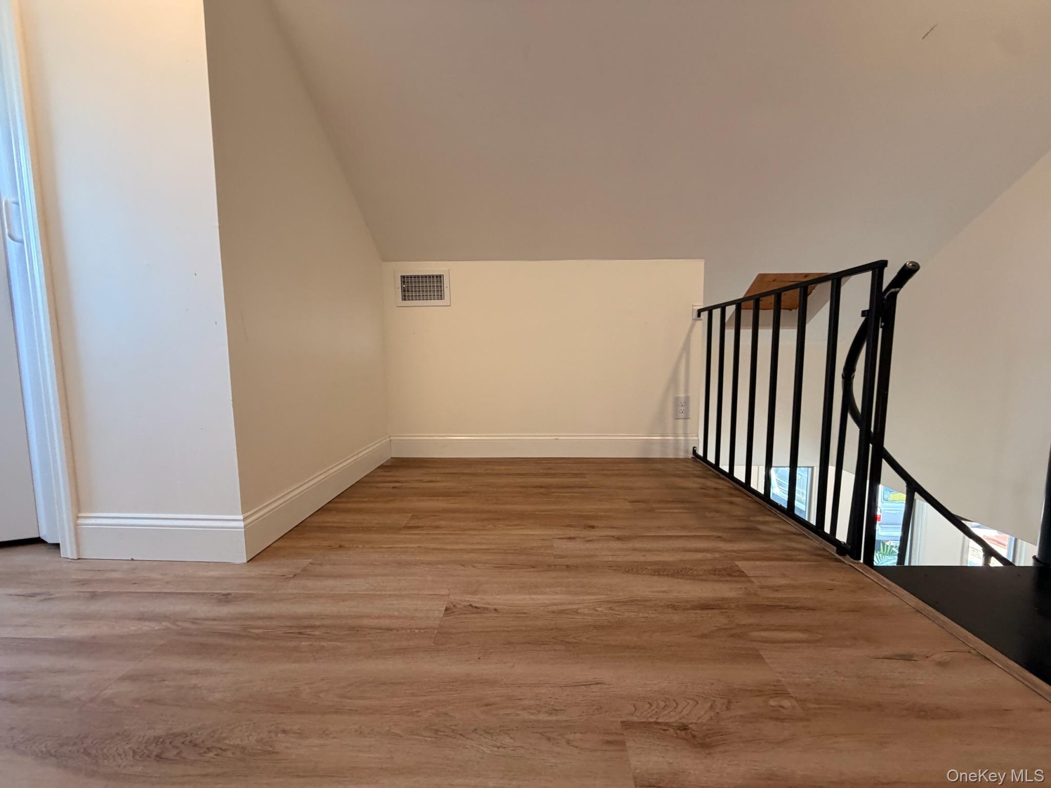 8 Michel Avenue – For Rent photo 33