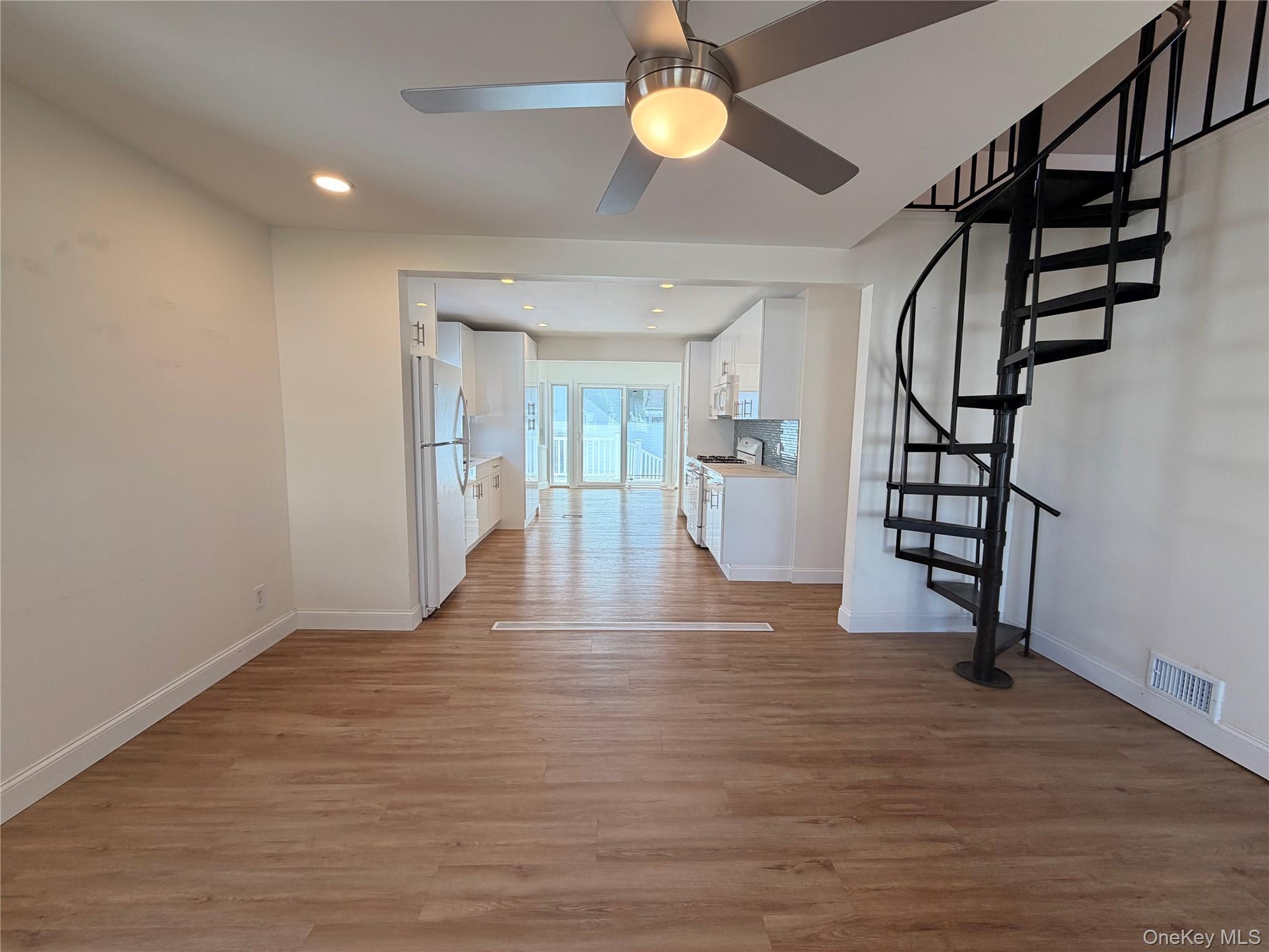 8 Michel Avenue – For Rent photo 17