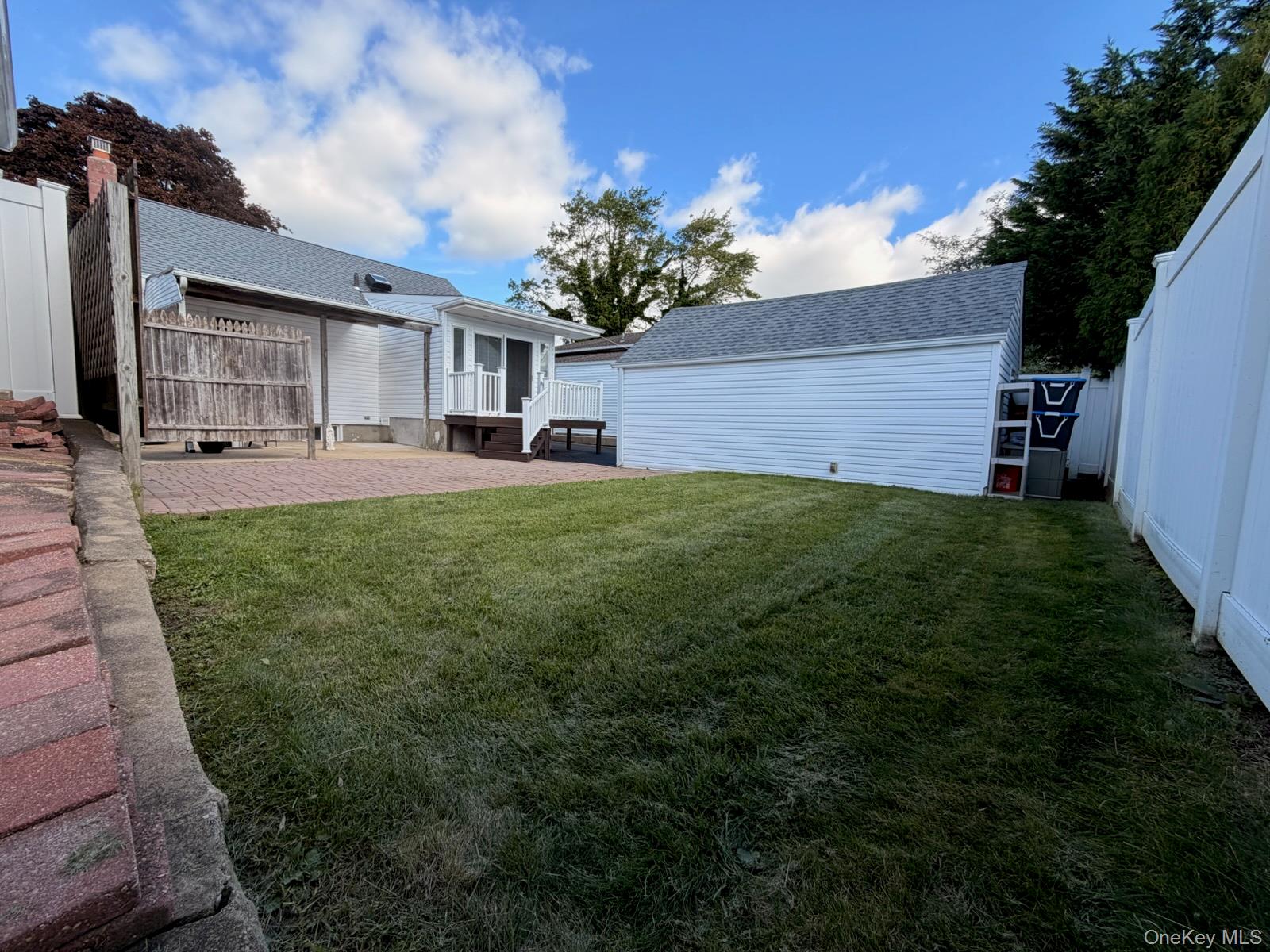 8 Michel Avenue – For Rent photo 20