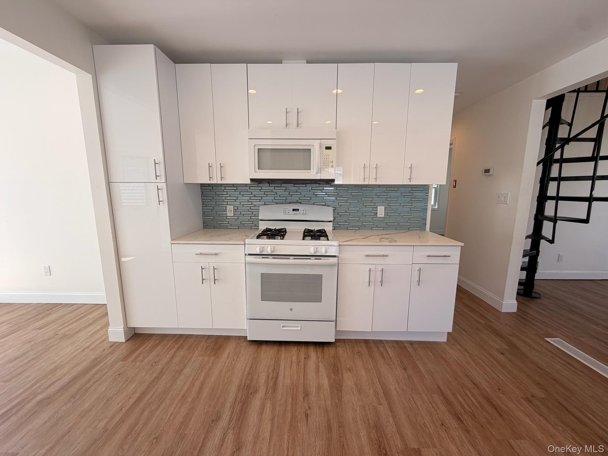 8 Michel Avenue – For Rent photo 19