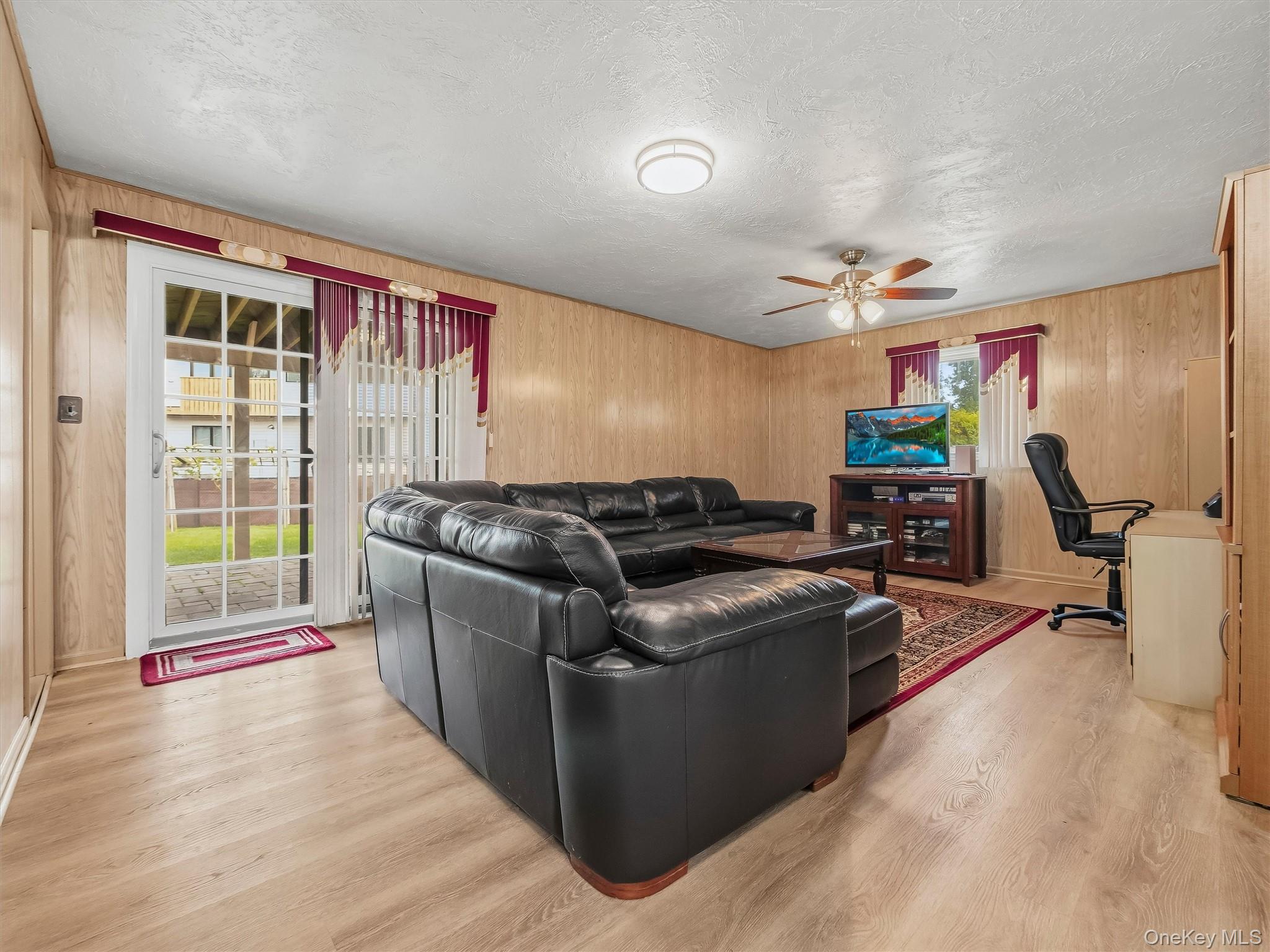 8 Carl Court – For Sale photo 22