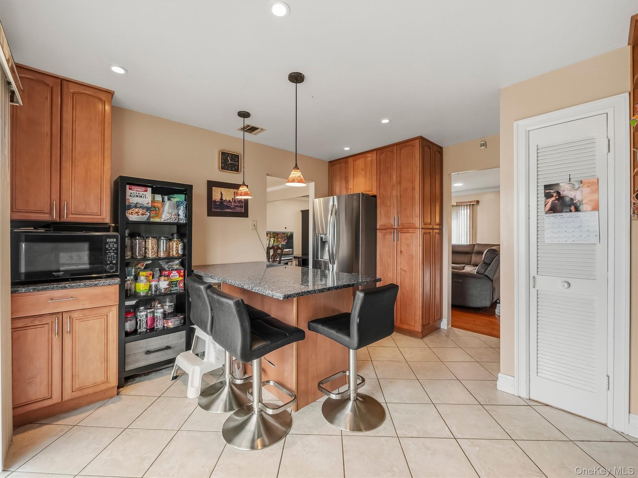 8 Carl Court – For Sale photo 11