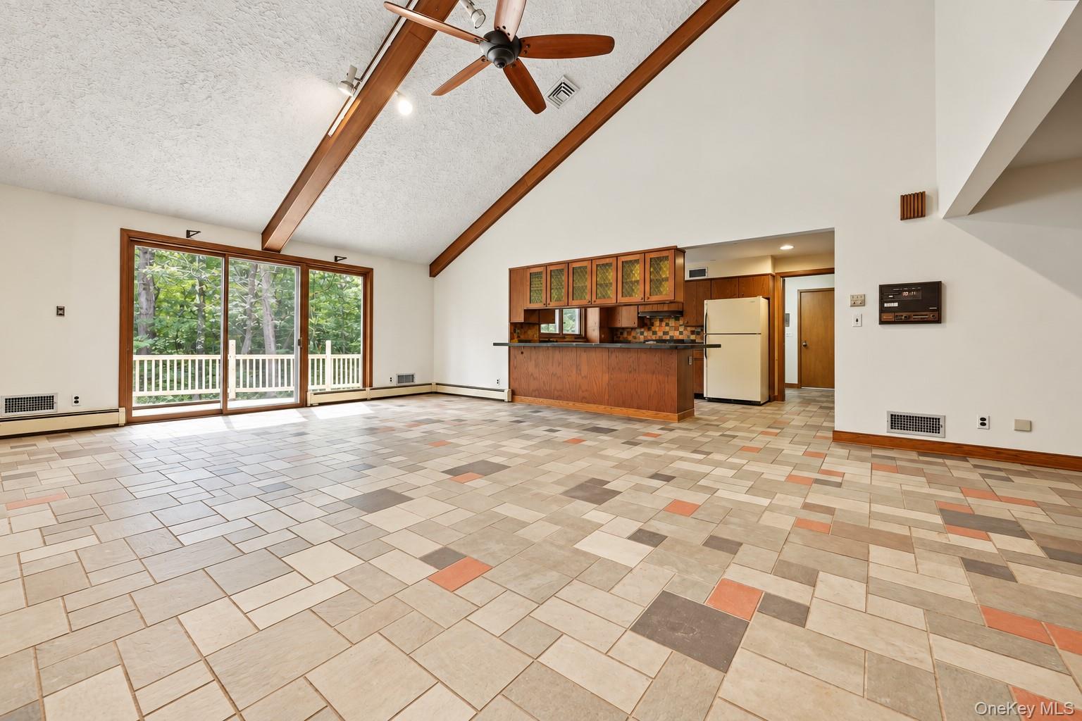 41 Park Lane – For Sale photo 6