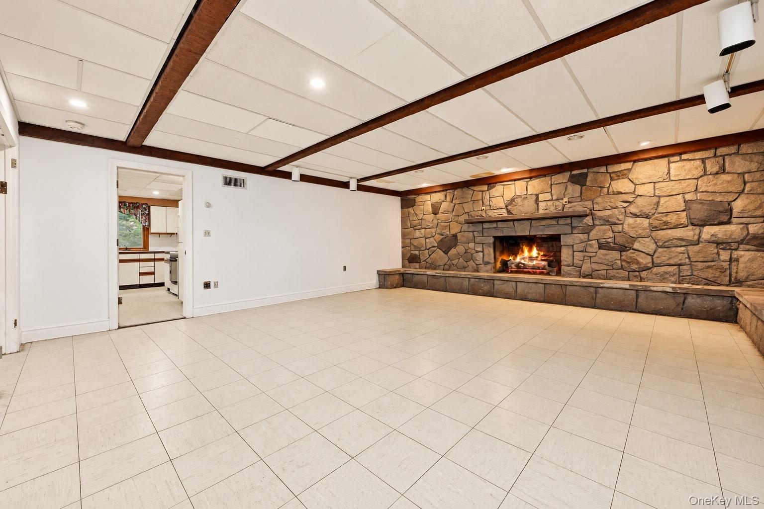 41 Park Lane – For Sale photo 24