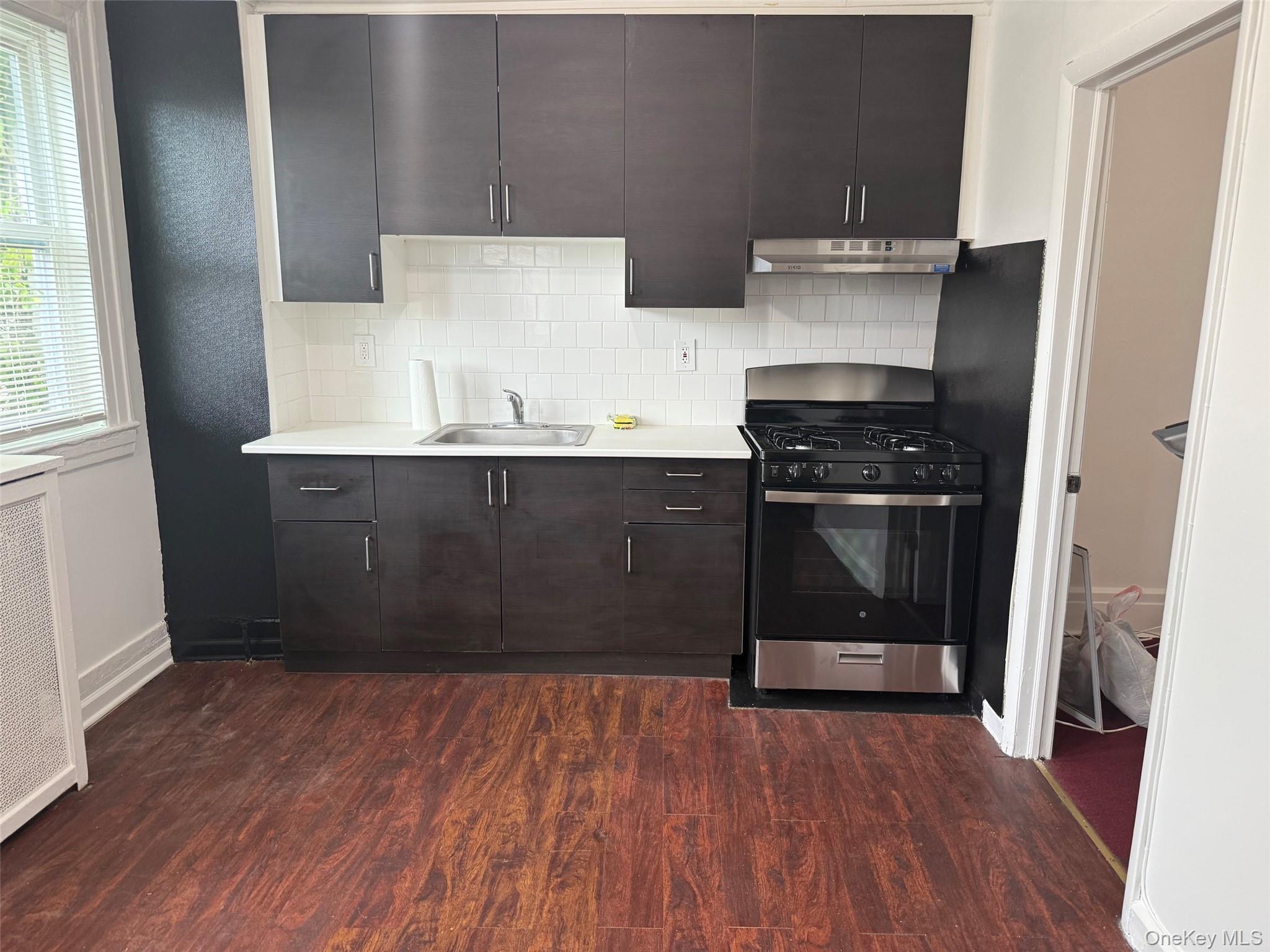 148 S Main Street – For Rent photo 2