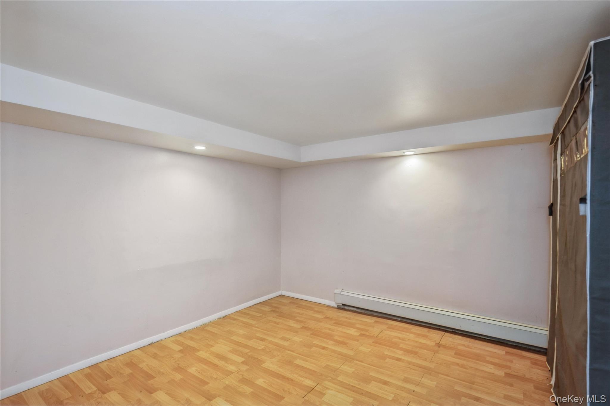 31 E June Street – For Sale photo 30