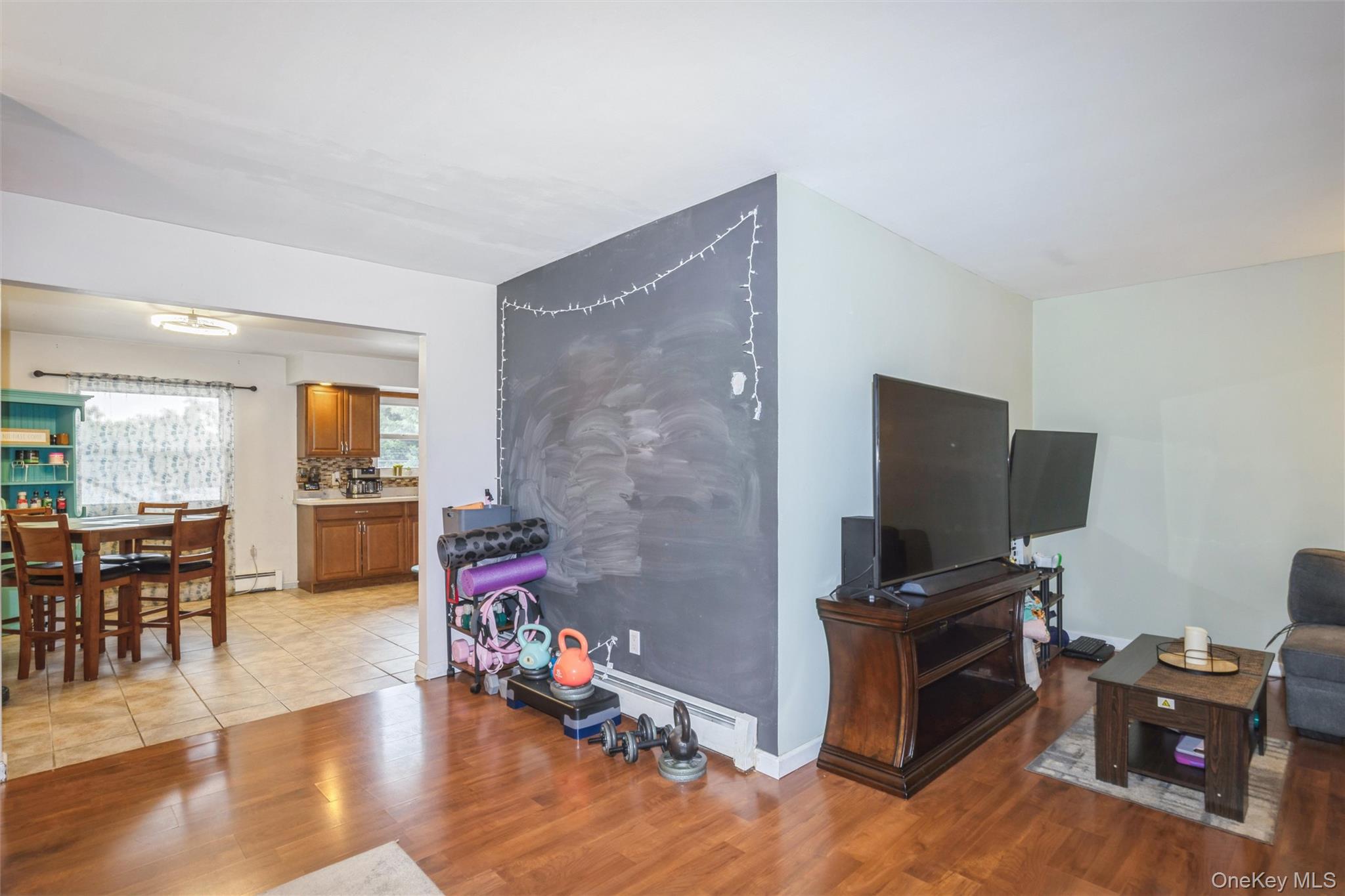 31 E June Street – For Sale photo 21