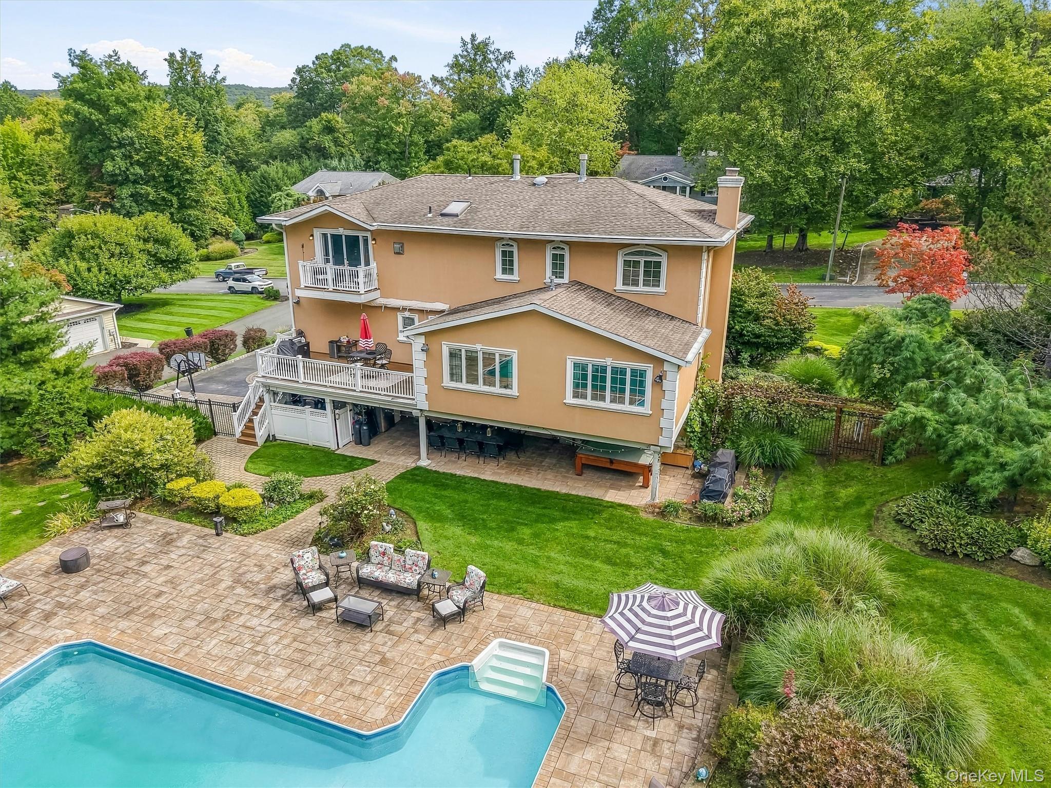 22 Beaumont Drive – For Sale photo 48