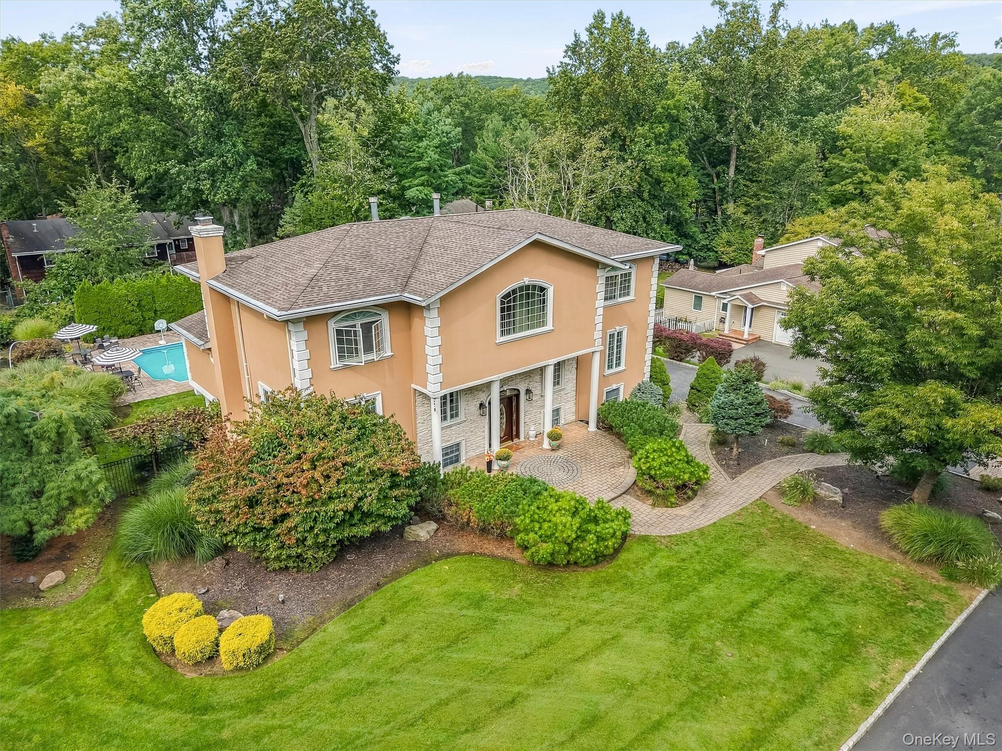 22 Beaumont Drive – For Sale