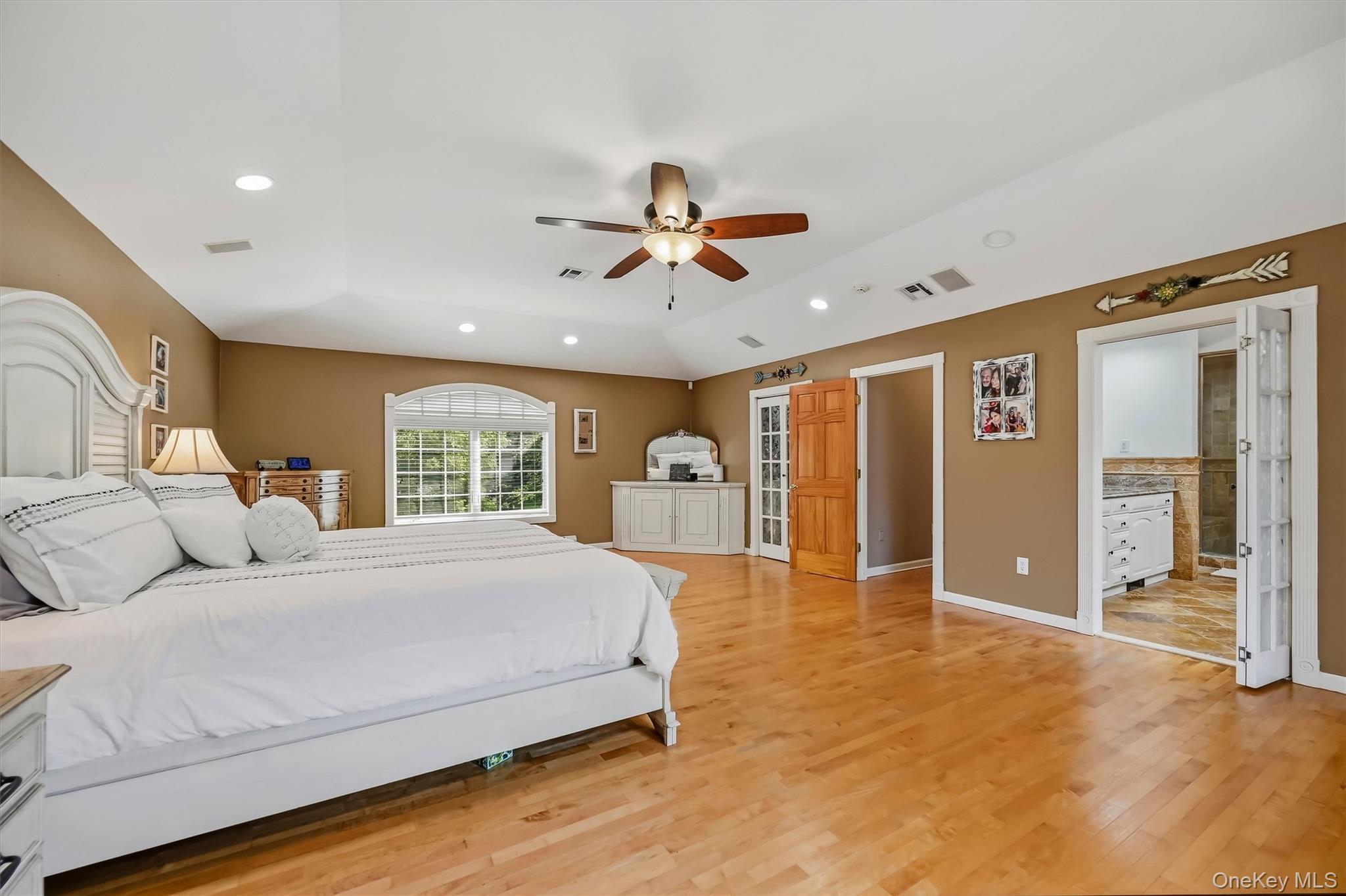 22 Beaumont Drive – For Sale photo 25