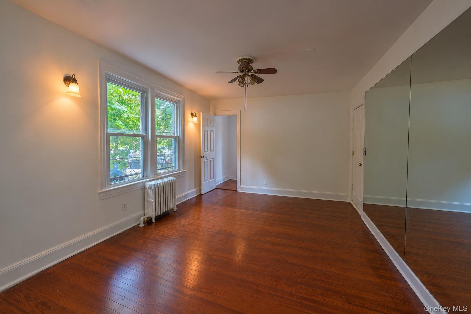 364 Ashford Avenue, Unit 1E photo 6
