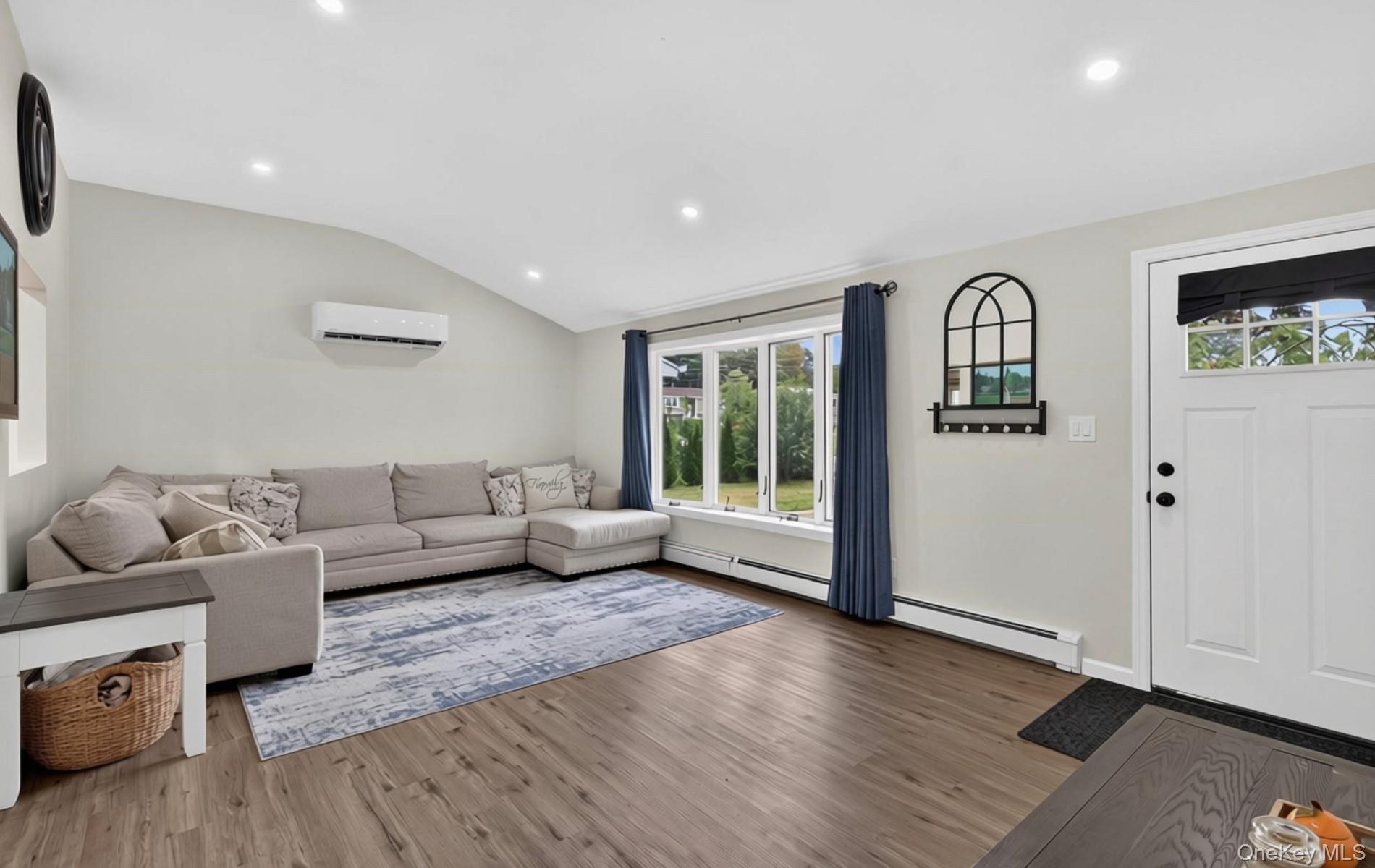 368 Randall Road – For Sale photo 5