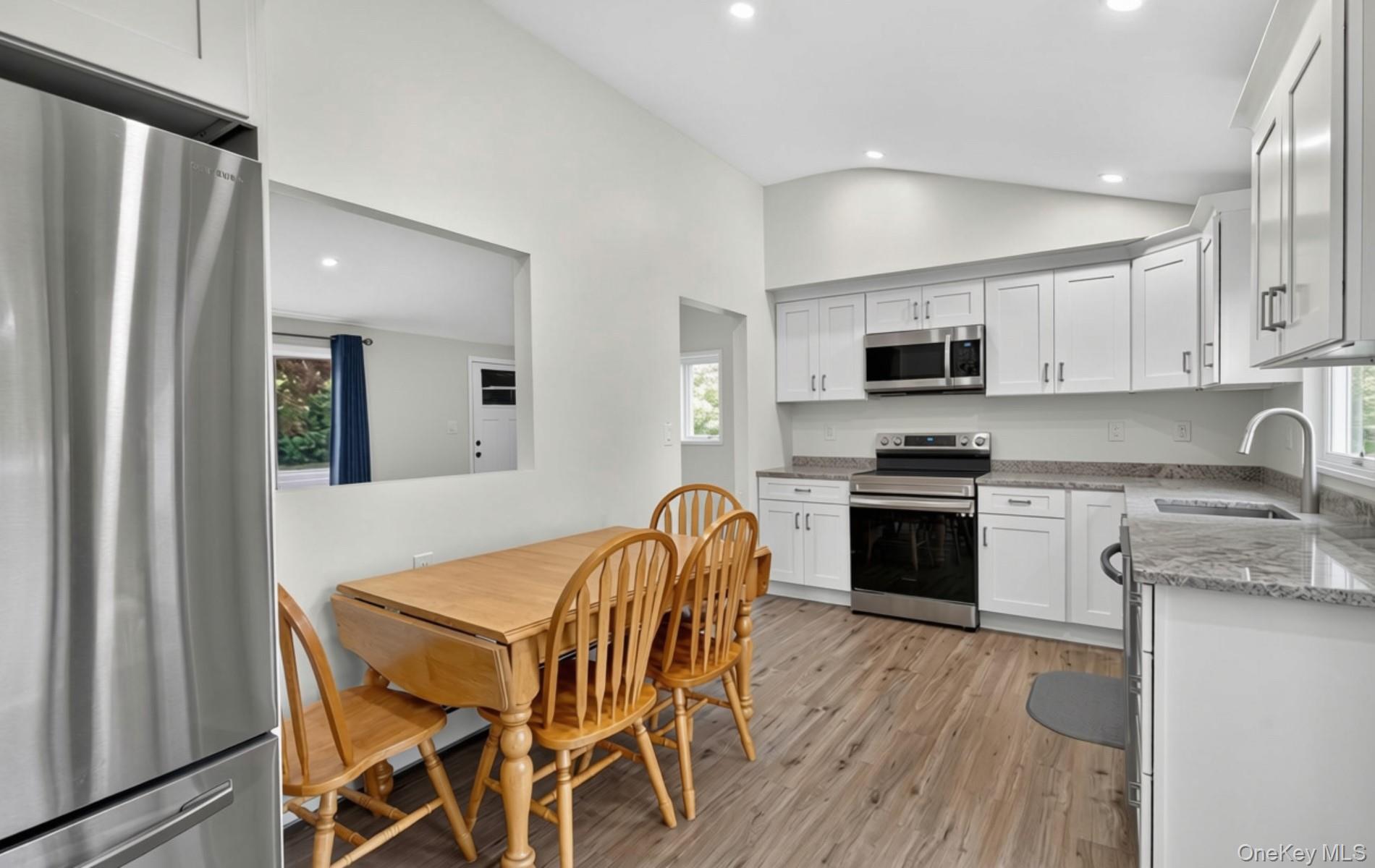 368 Randall Road – For Sale photo 10