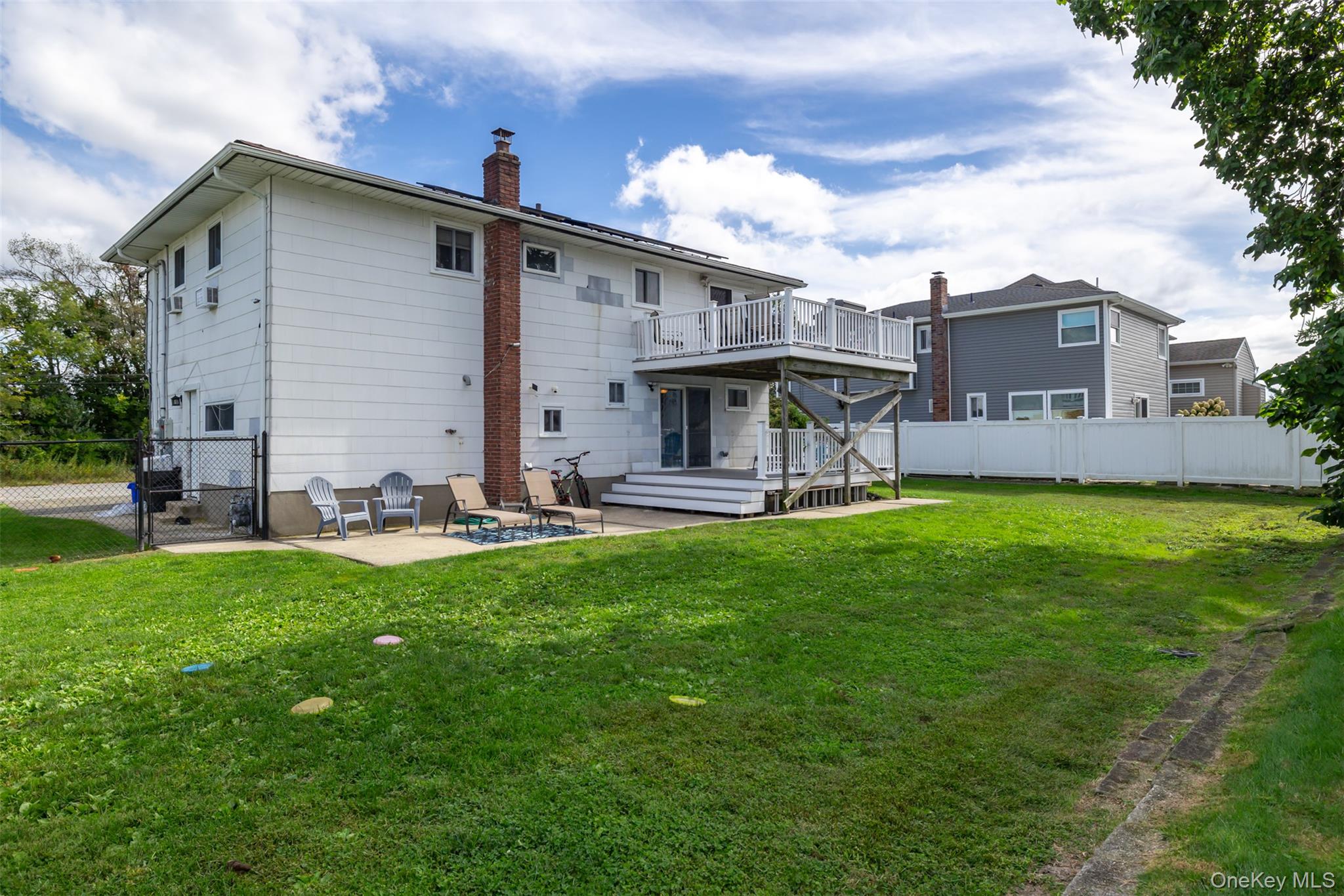 121 W Lake Drive – For Sale photo 28