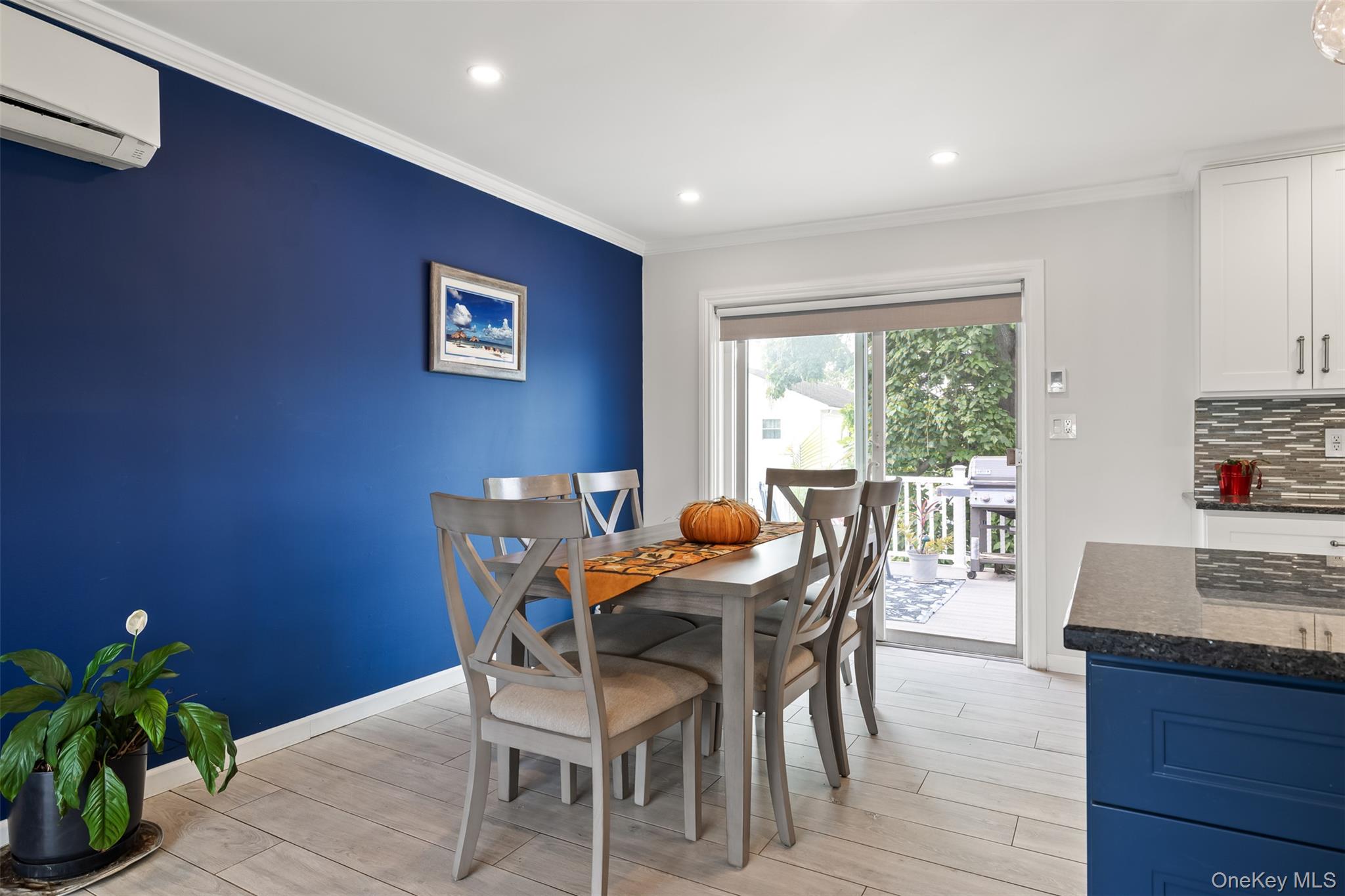 121 W Lake Drive – For Sale photo 12
