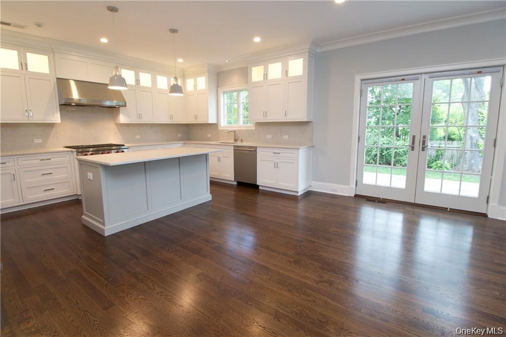 21 Barry Road – For Sale photo 3
