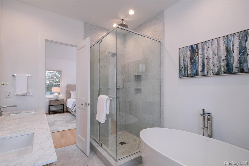 21 Barry Road – For Sale photo 7