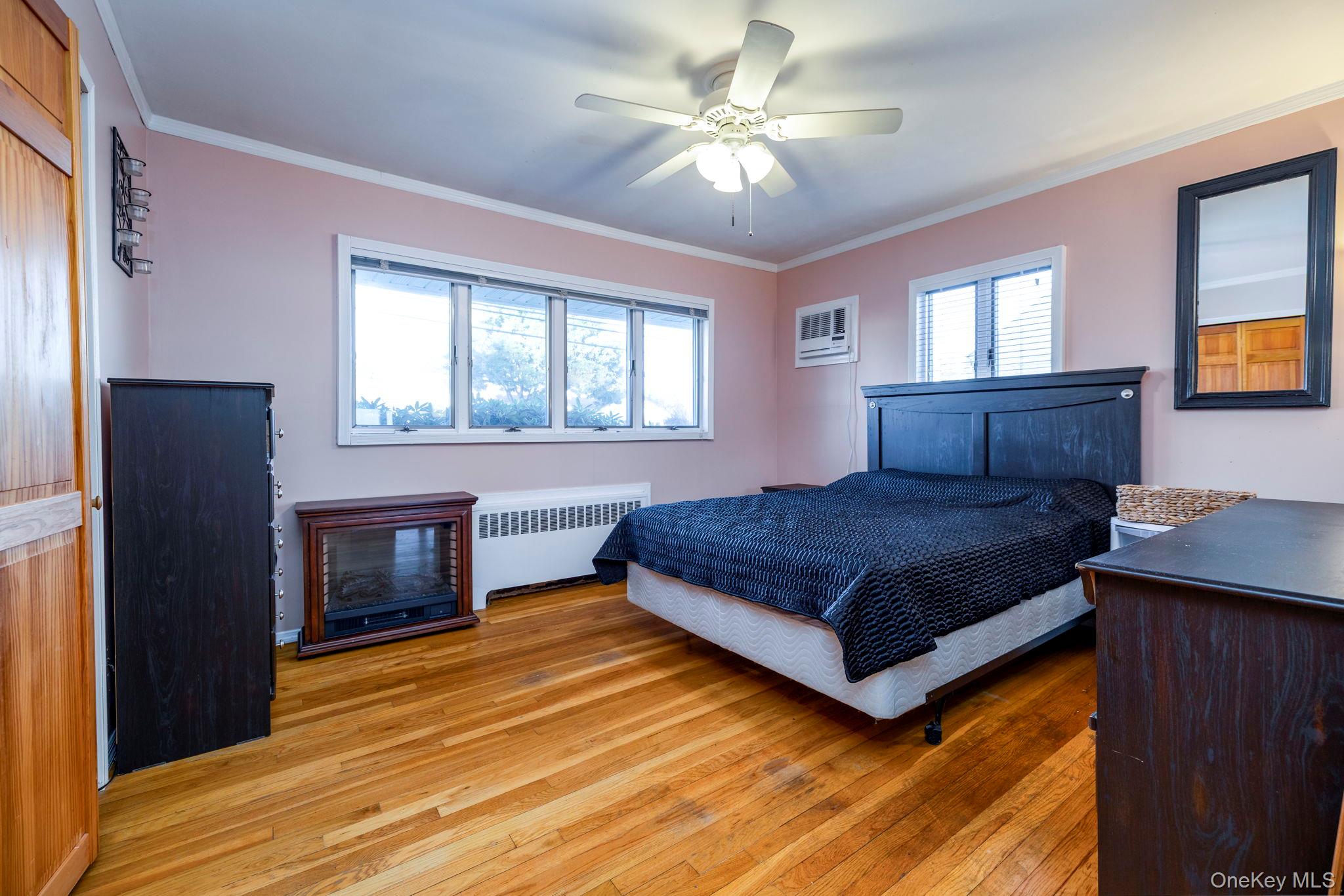 2066 Seaford Avenue – For Sale photo 18