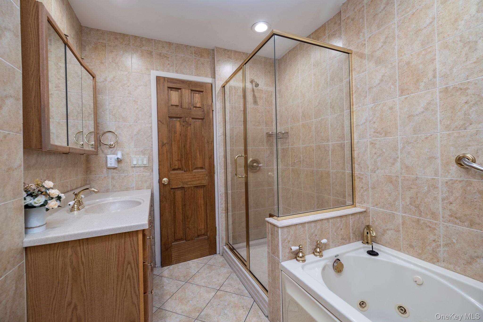 2066 Seaford Avenue – For Sale photo 16