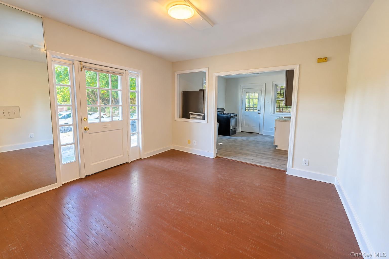 364 Ashford Avenue, Unit 1W photo 6