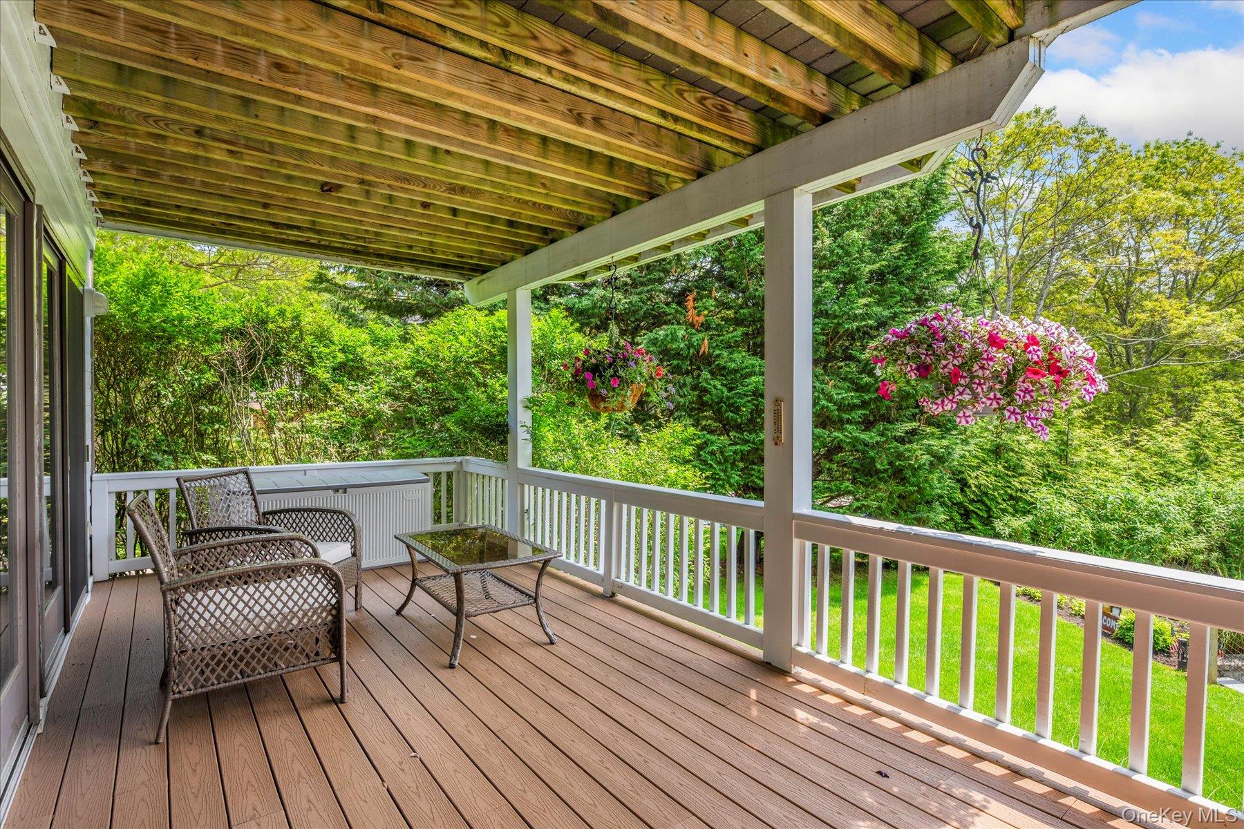 370 Old Canoe Place Road – For Sale photo 14