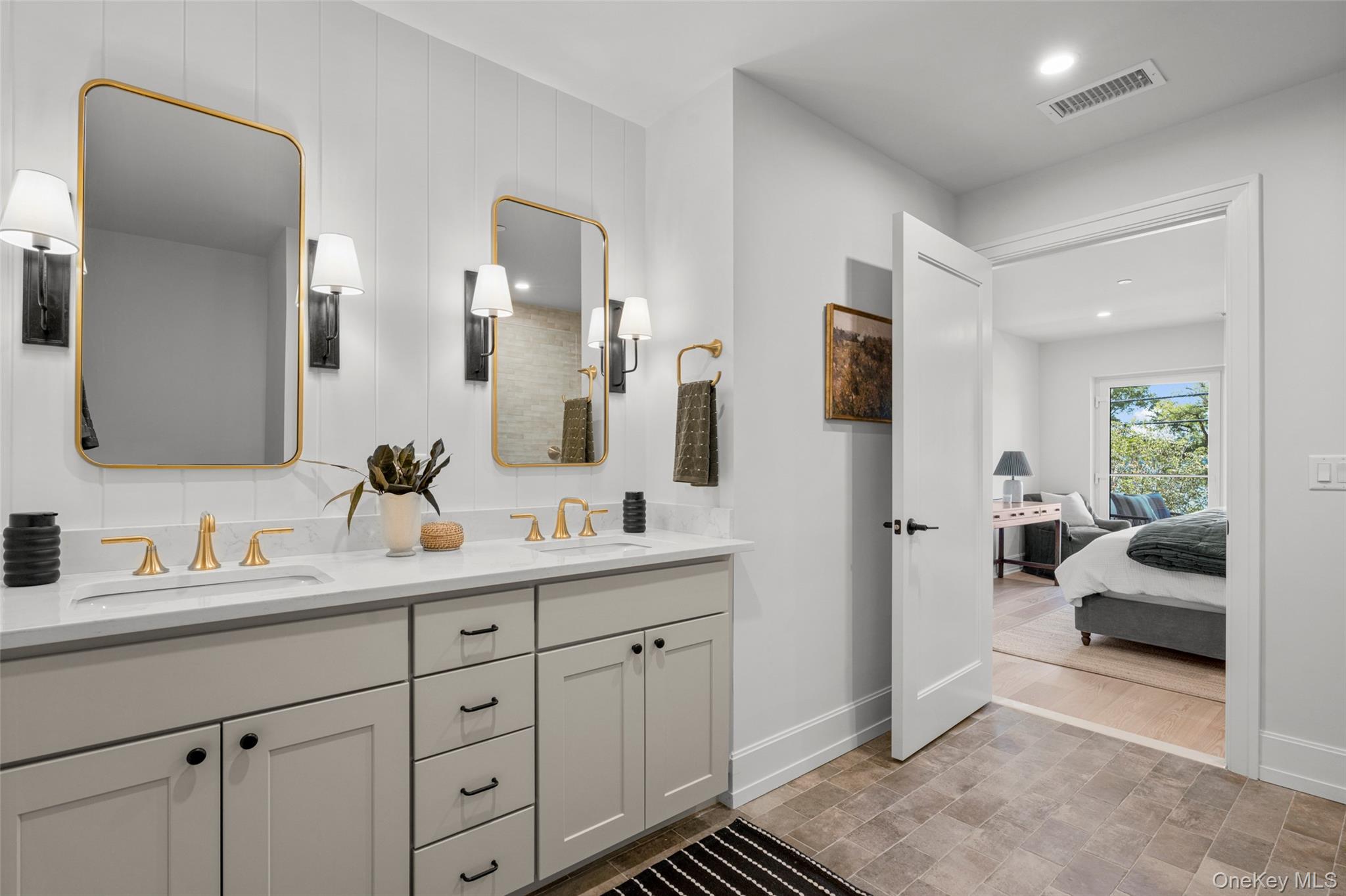 25 S Riverside Avenue, Unit 108 photo 18