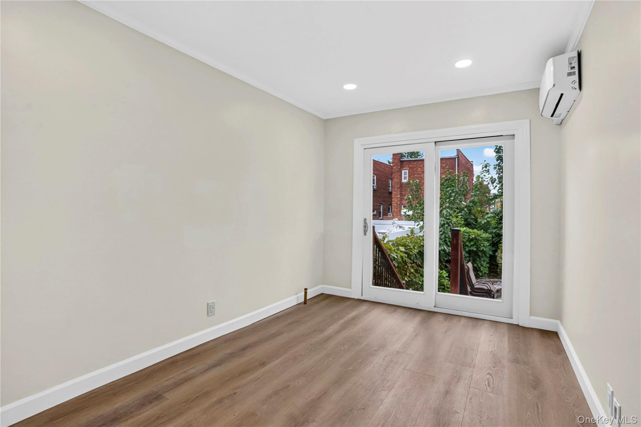 8953 Vanderveer Street – For Sale photo 6