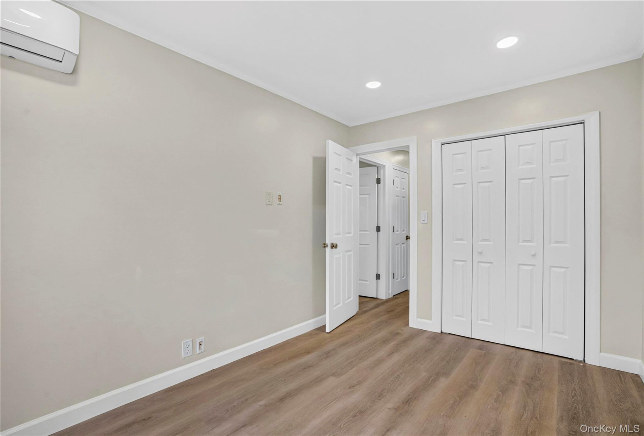 8953 Vanderveer Street – For Sale photo 9