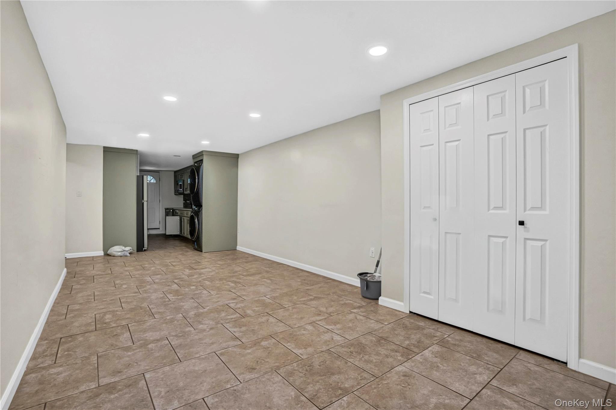 8953 Vanderveer Street – For Sale photo 19