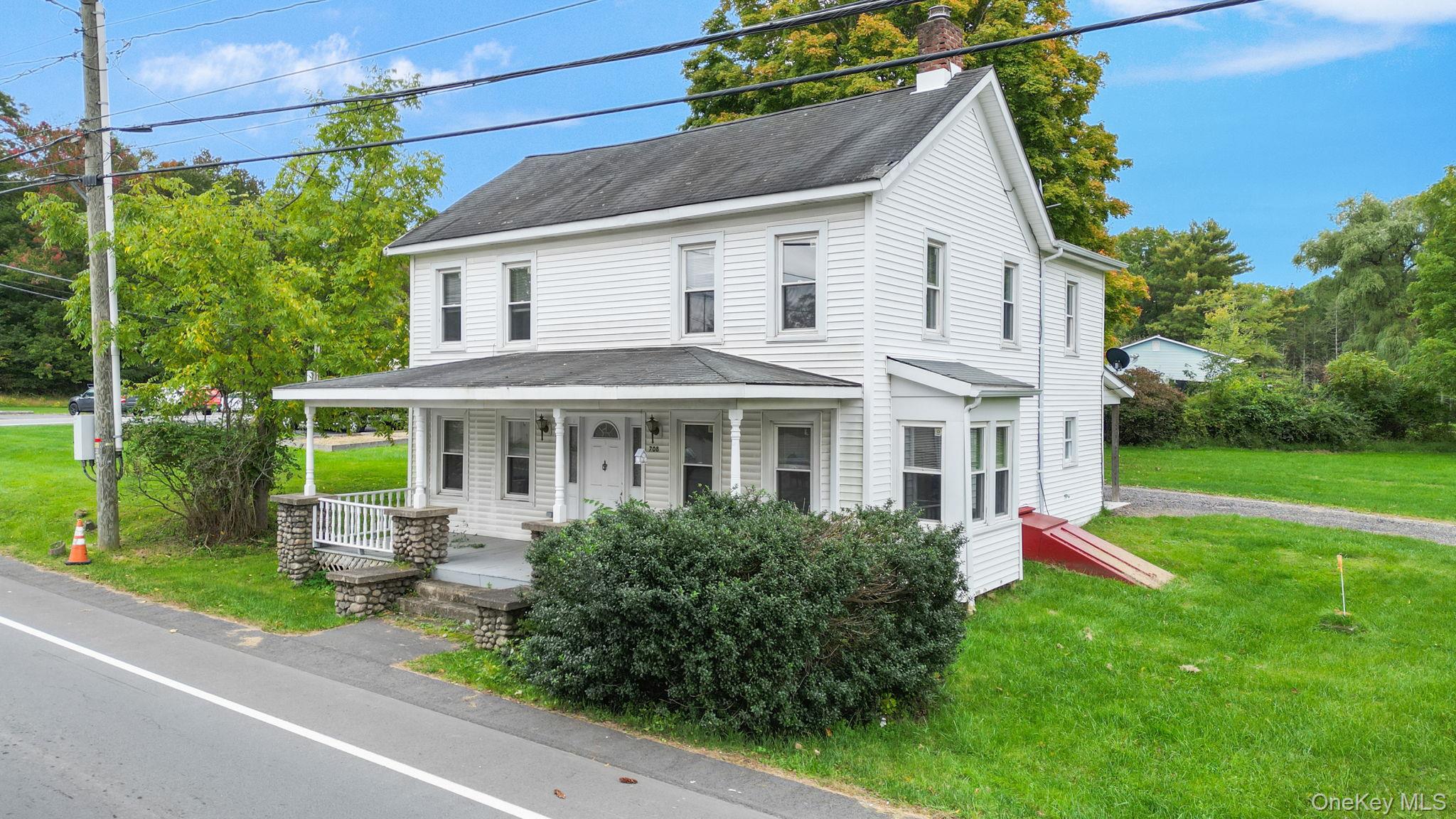 708 Burlingham Road – For Sale