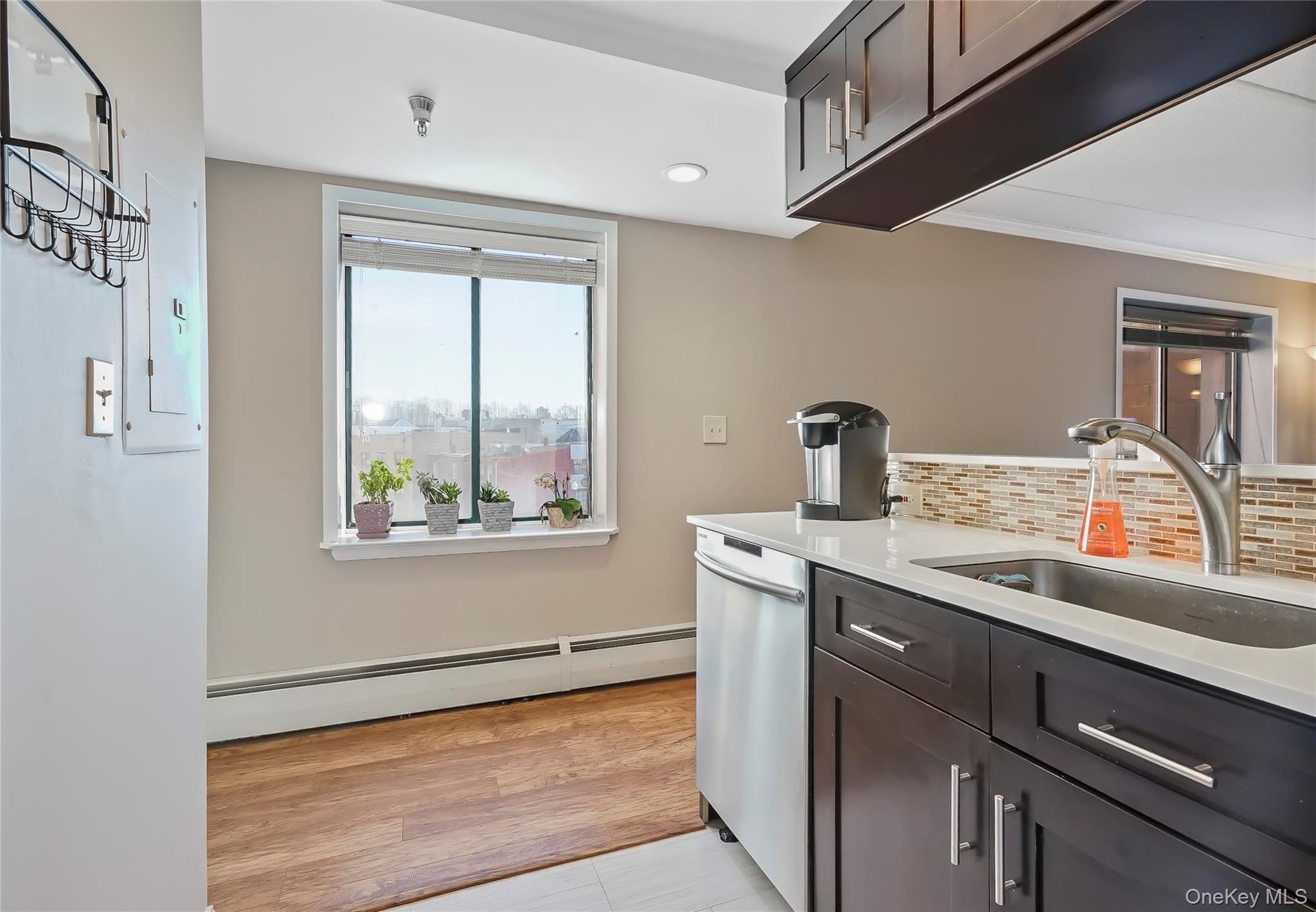 123 Mamaroneck Avenue, Unit 215 photo 6