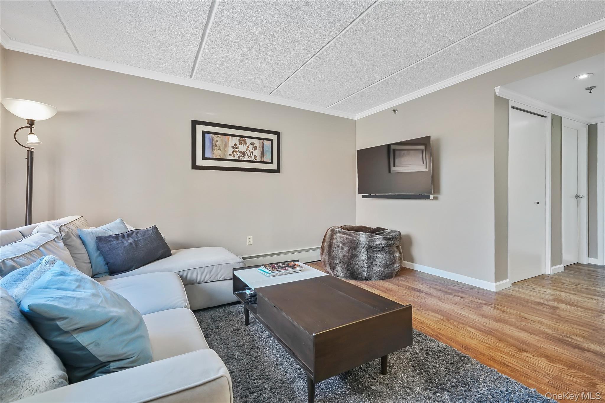 123 Mamaroneck Avenue, Unit 215 photo 11