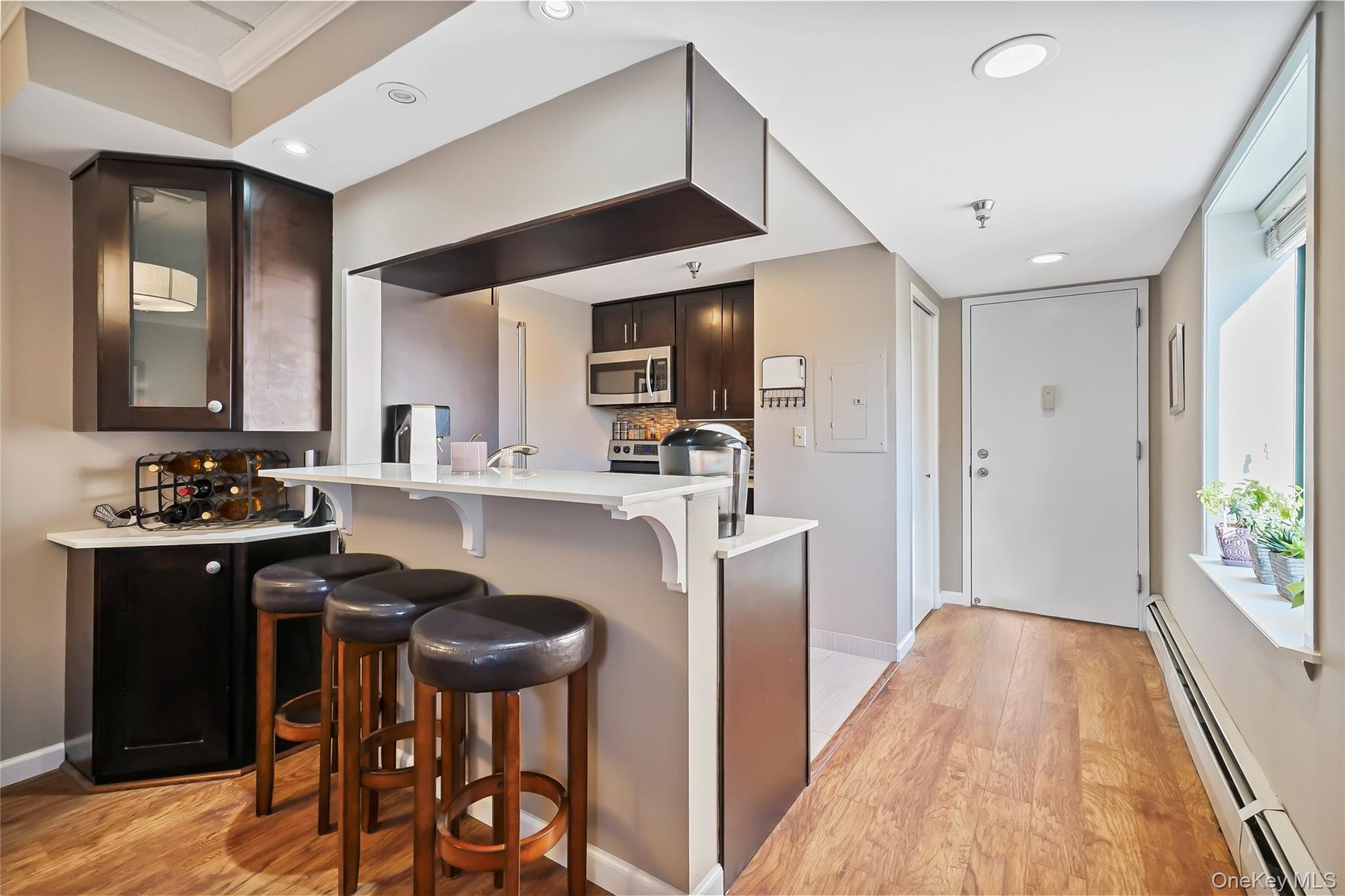 123 Mamaroneck Avenue, Unit 215 photo 8