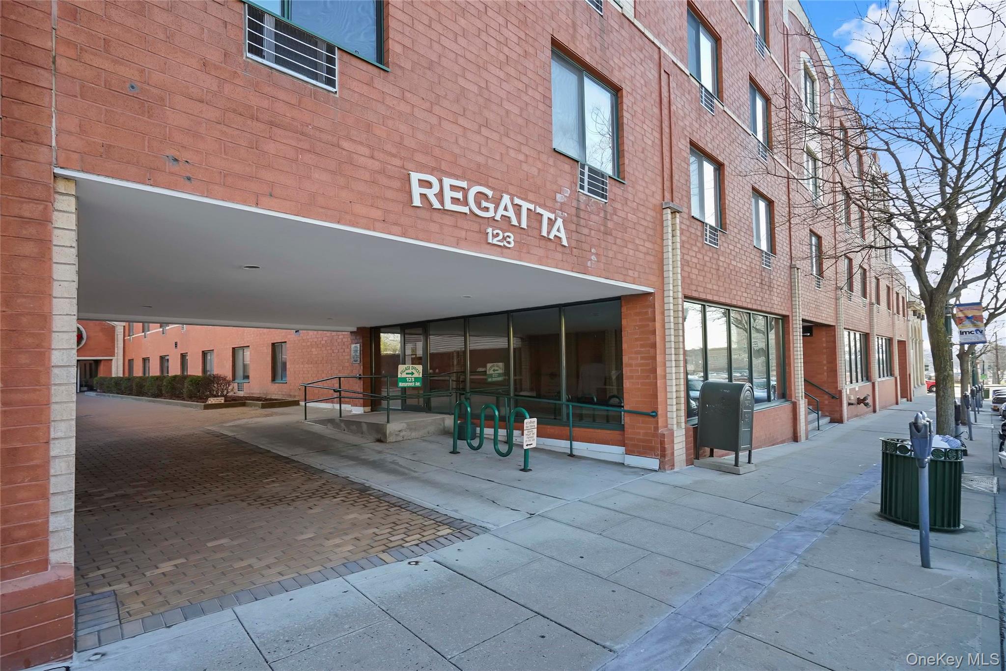 123 Mamaroneck Avenue, Unit 215