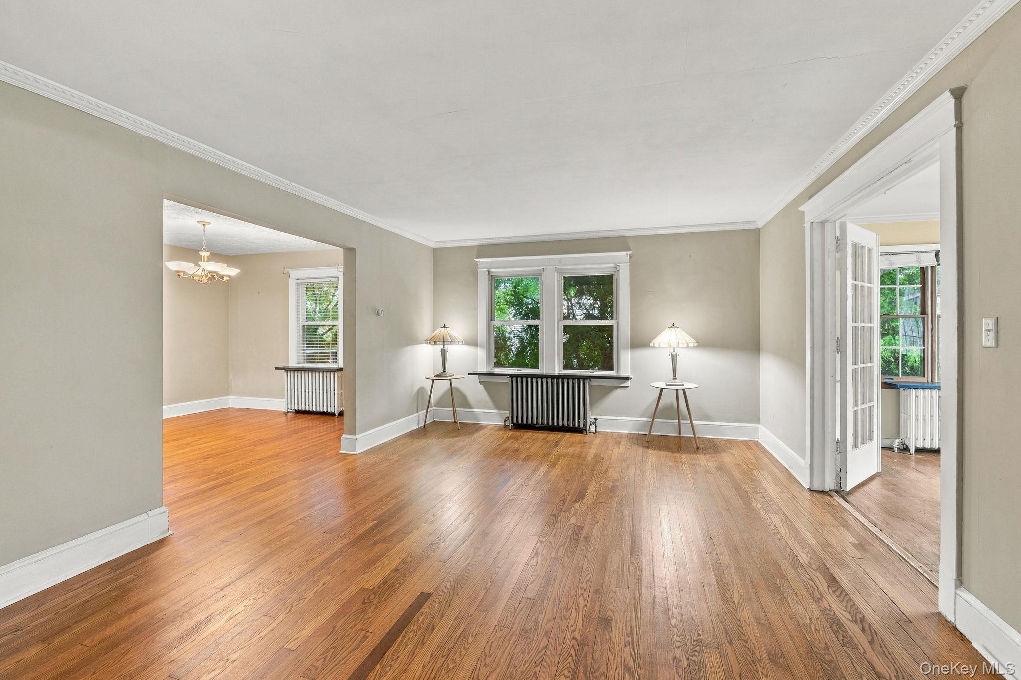 24 Bella Vista Street – For Sale photo 2
