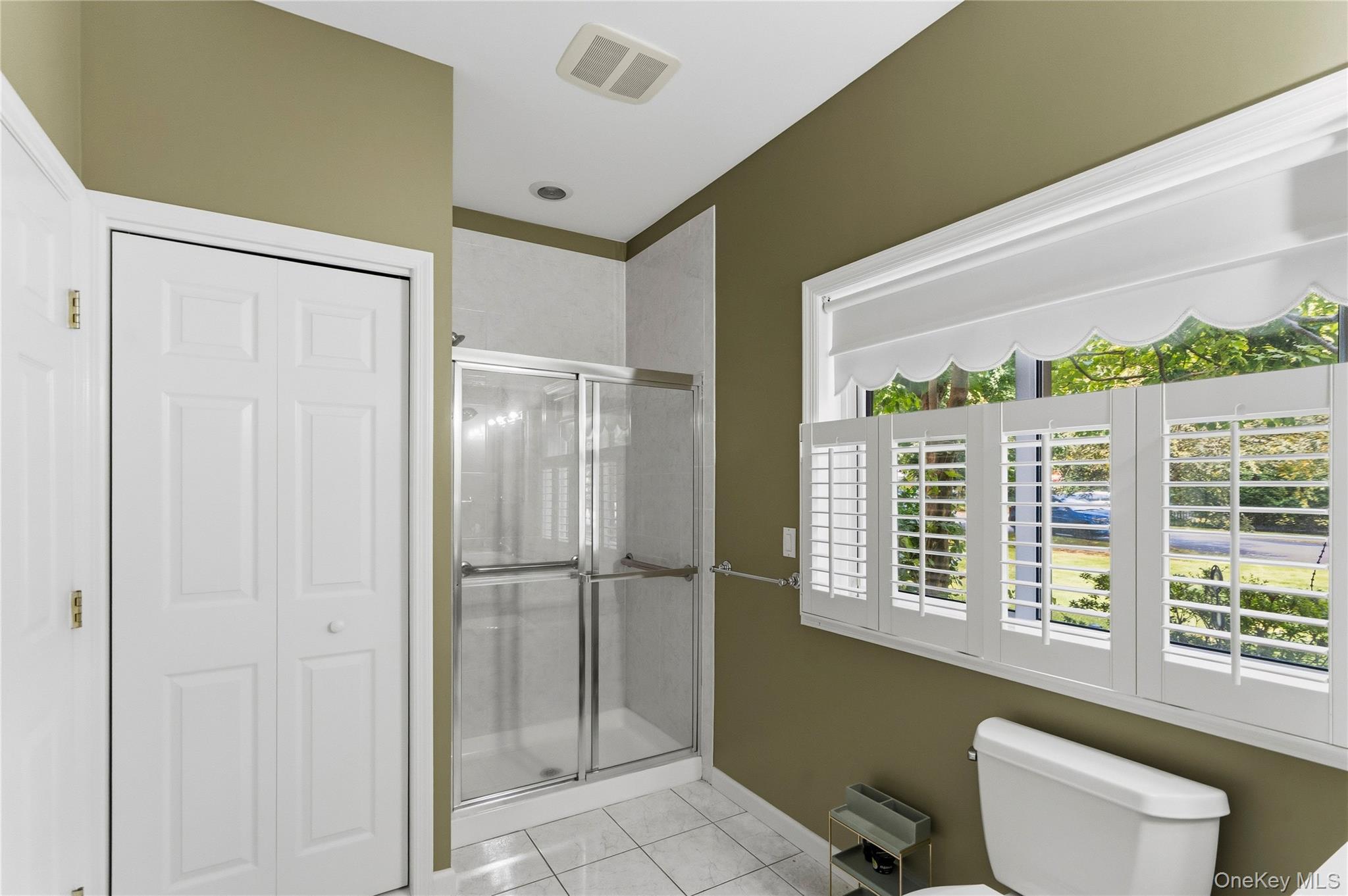 1 W Gate Drive – For Sale photo 19