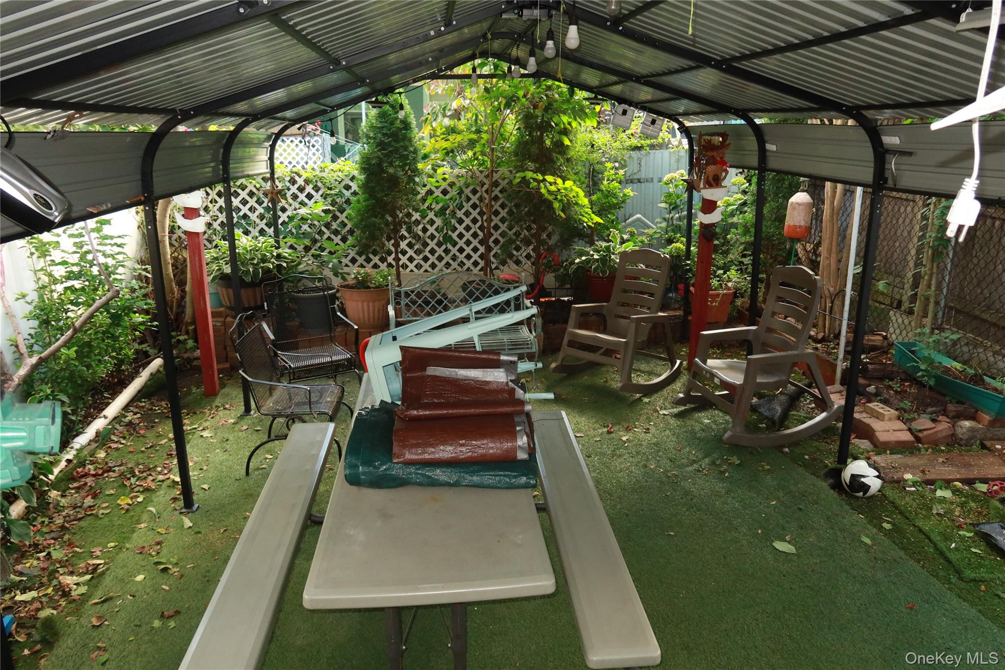 257 Lincoln Avenue – For Sale photo 18
