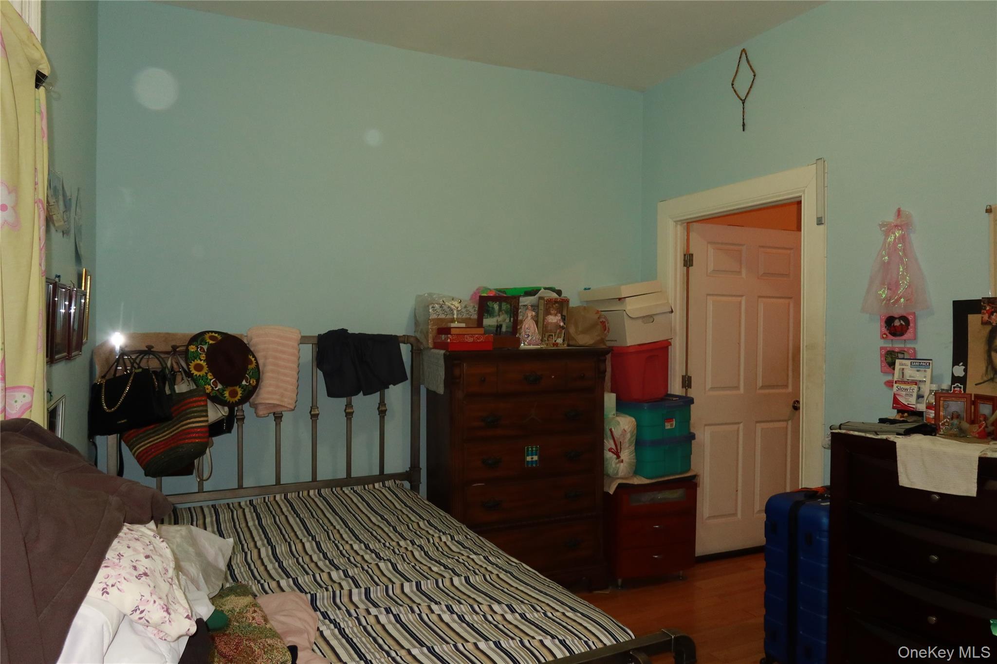 257 Lincoln Avenue – For Sale photo 8
