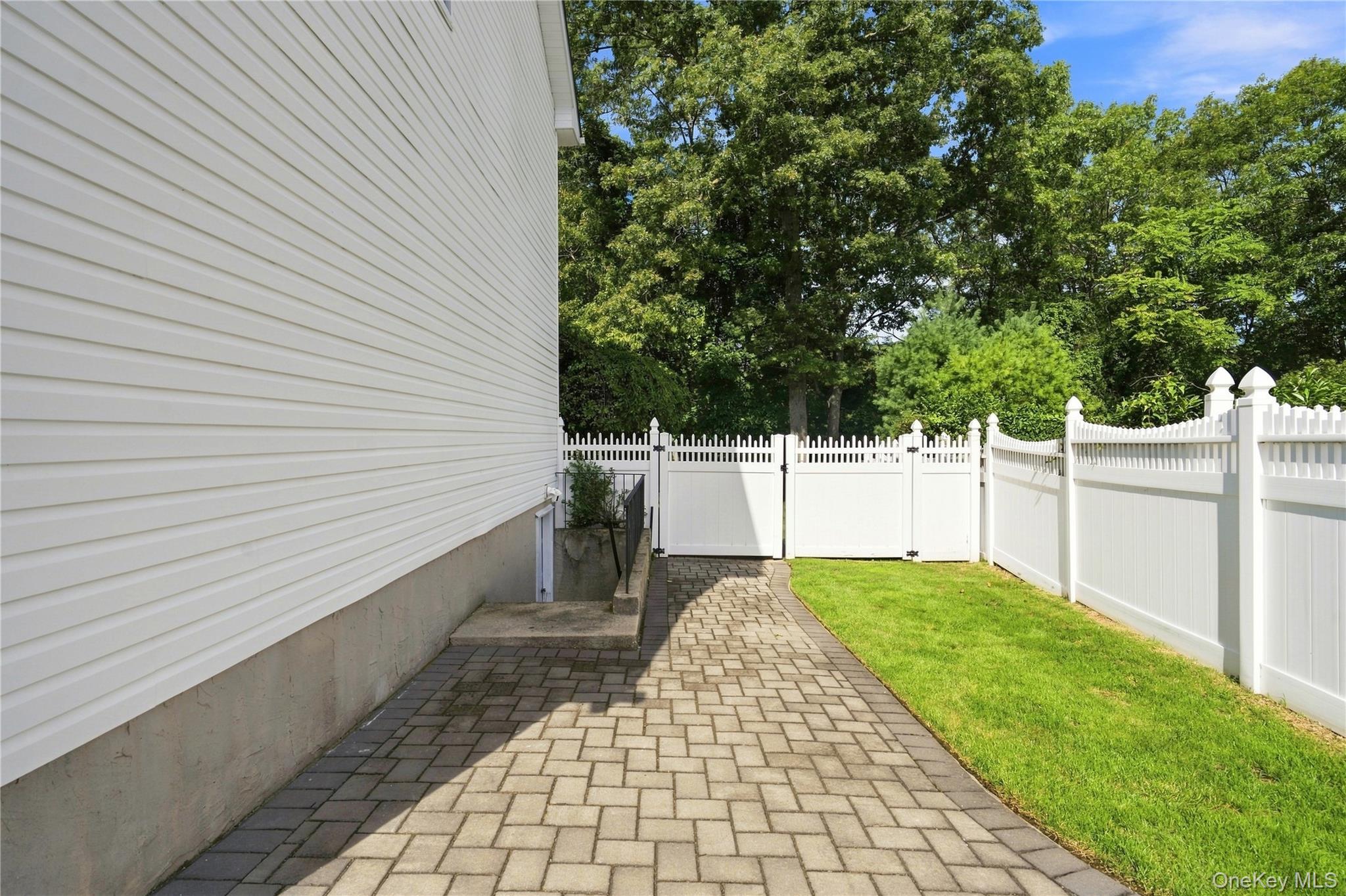5 Aspatuck Court – For Sale photo 36