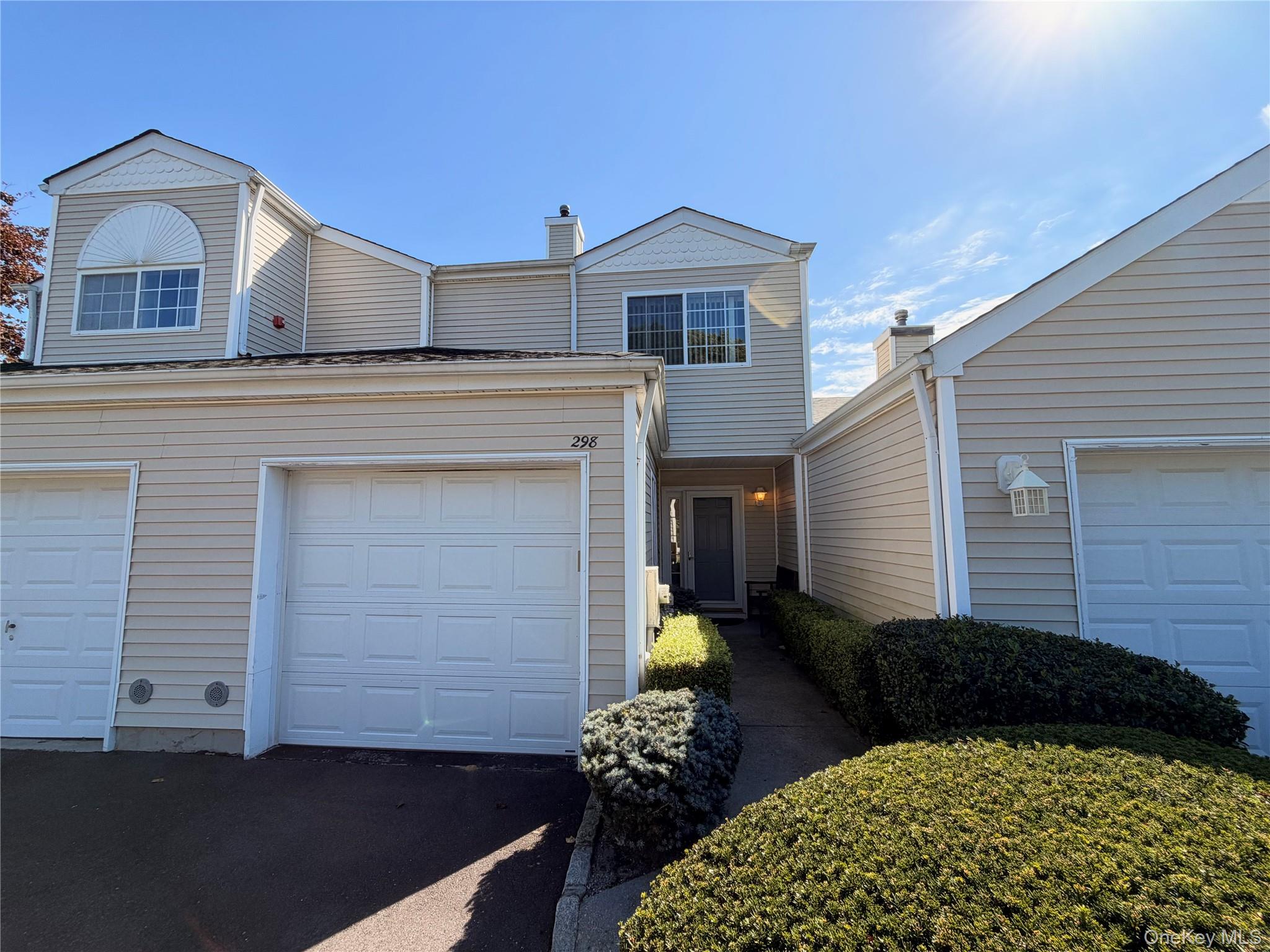 298 Prairie Court – For Sale photo 2