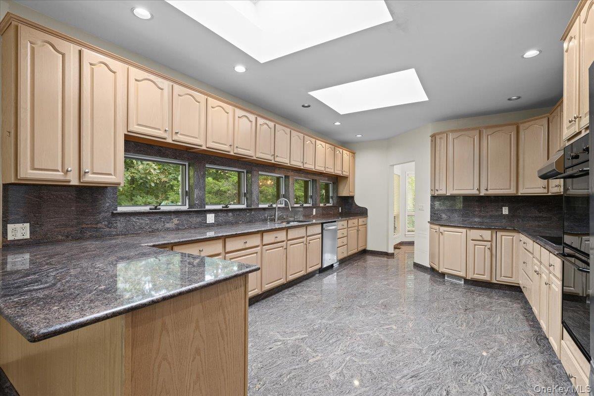 21 Tall Pines Lane – For Rent photo 10