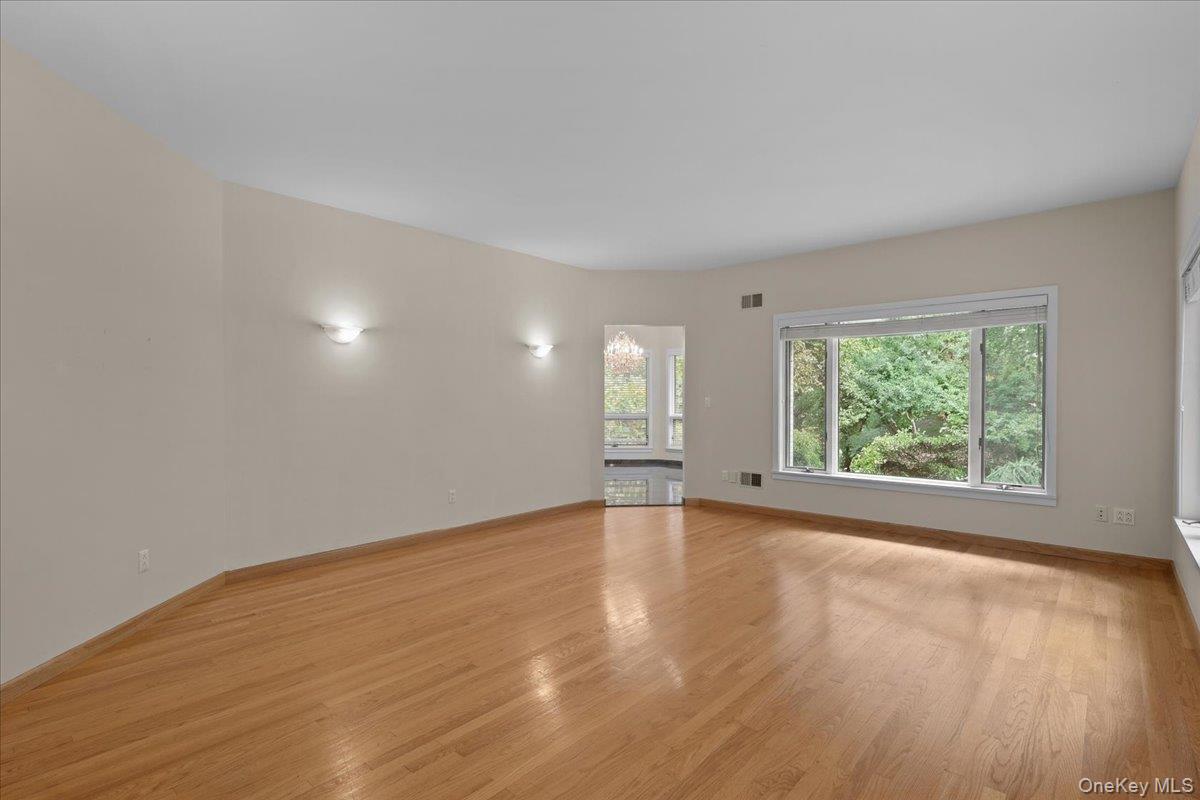 21 Tall Pines Lane – For Rent photo 11
