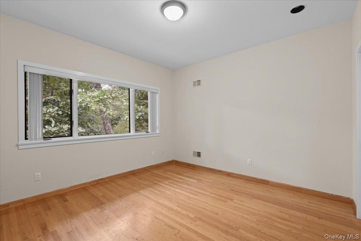 21 Tall Pines Lane – For Rent photo 17