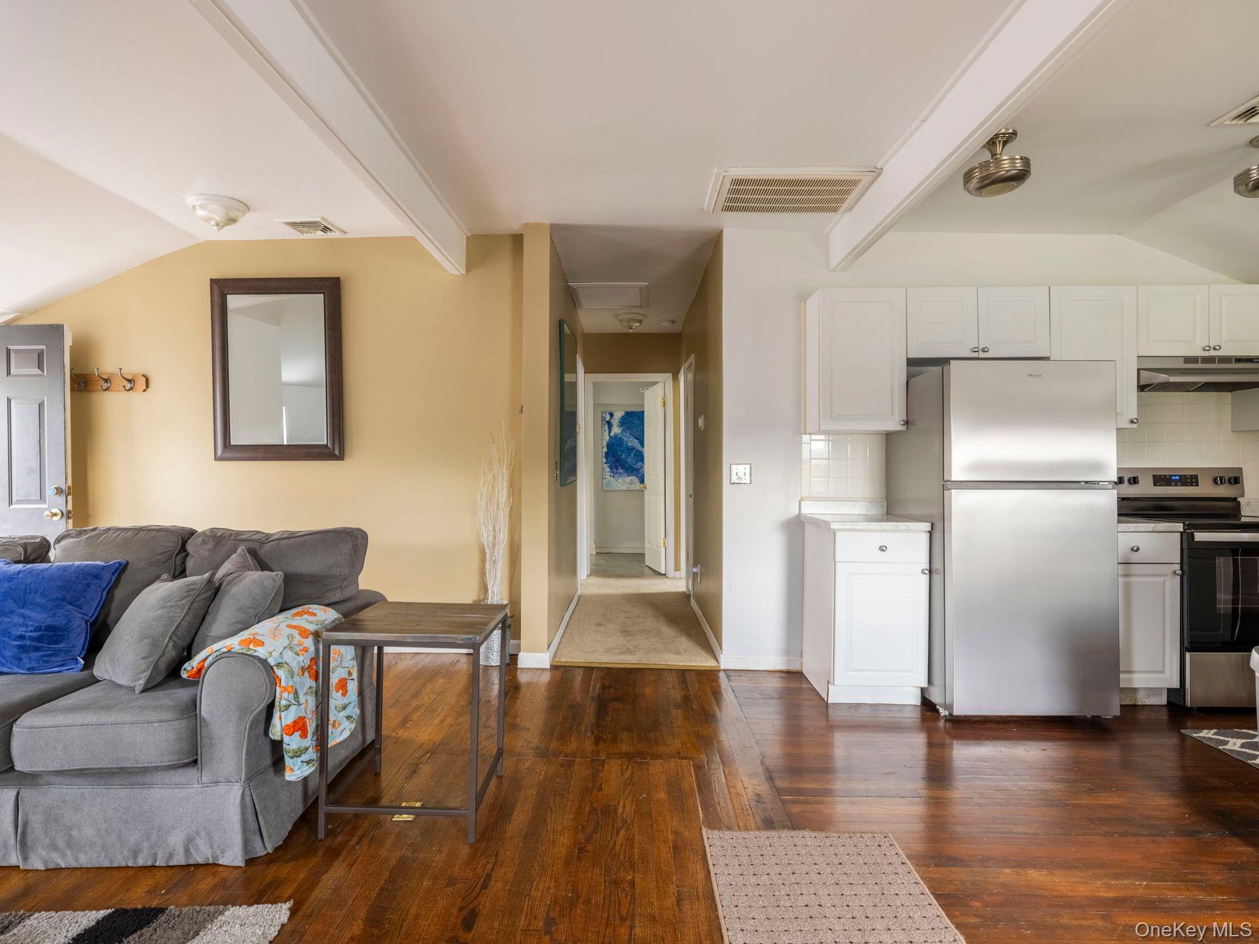 35 Sycamore Street – For Sale photo 13