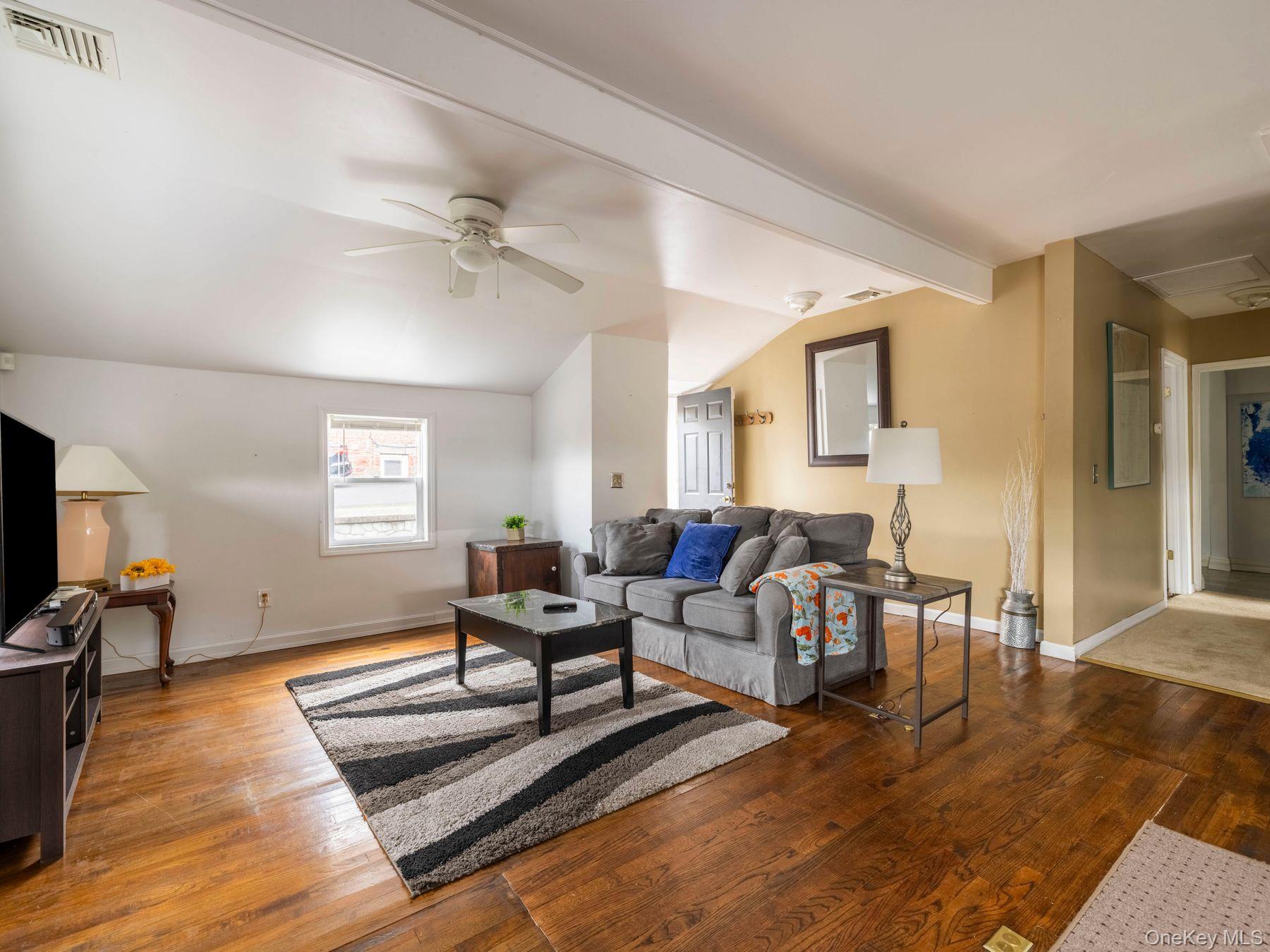 35 Sycamore Street – For Sale photo 3