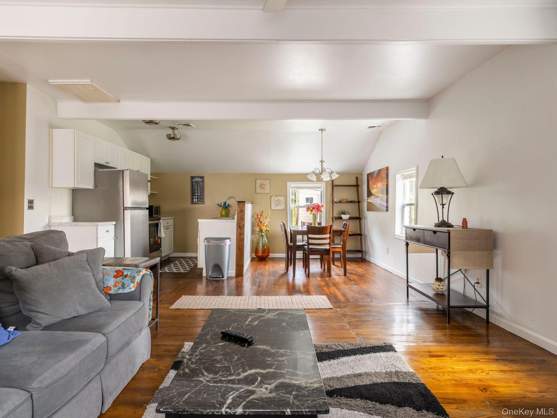 35 Sycamore Street – For Sale photo 10