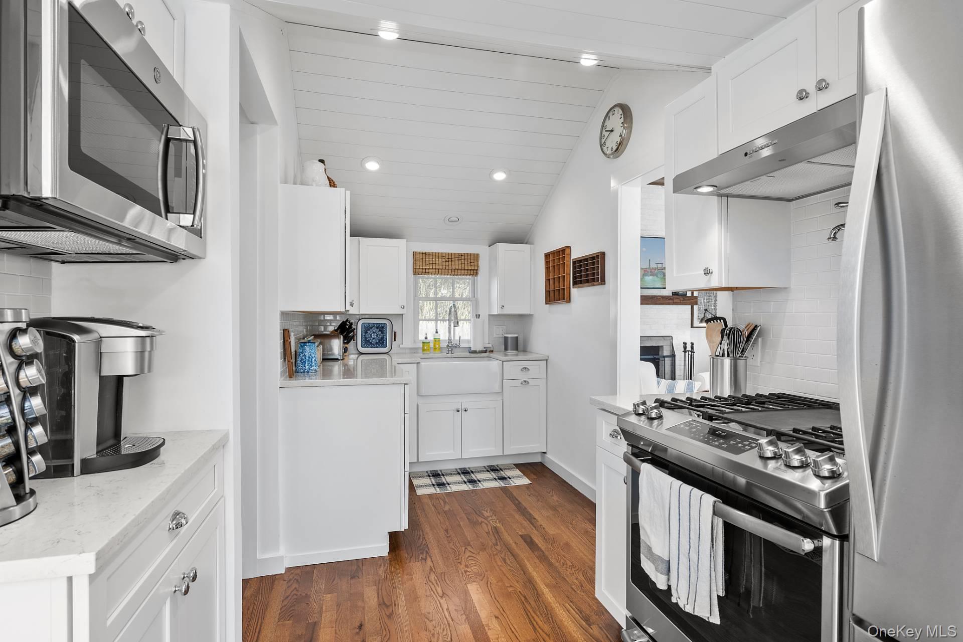 14 Carter Lane – For Rent photo 8