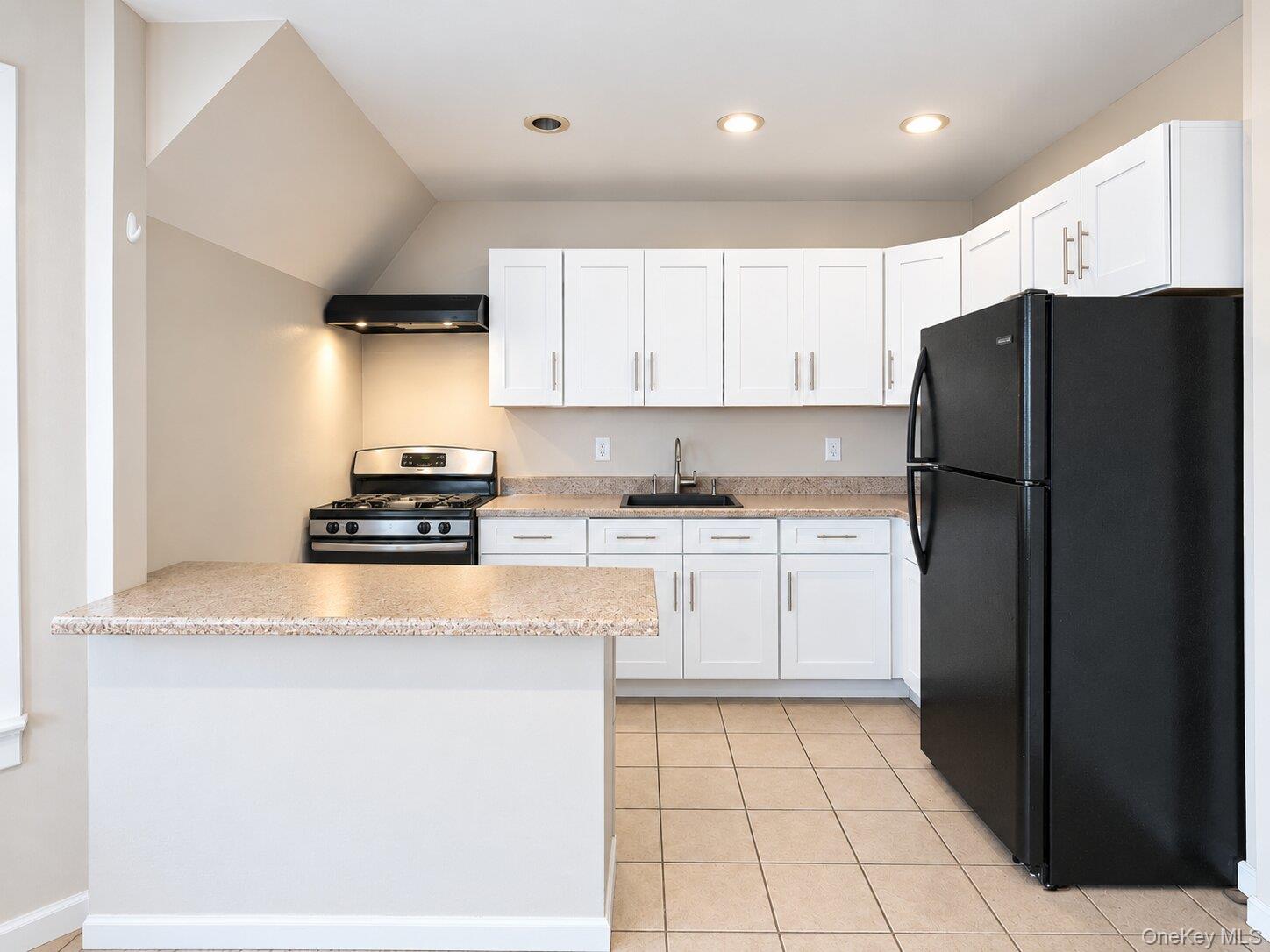 241 Beach 118th Street – For Rent photo 6